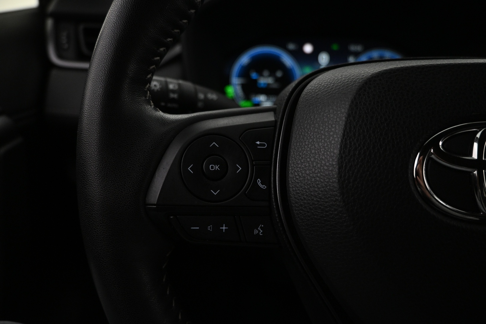 TOYOTA RAV4 Plug-in 2024