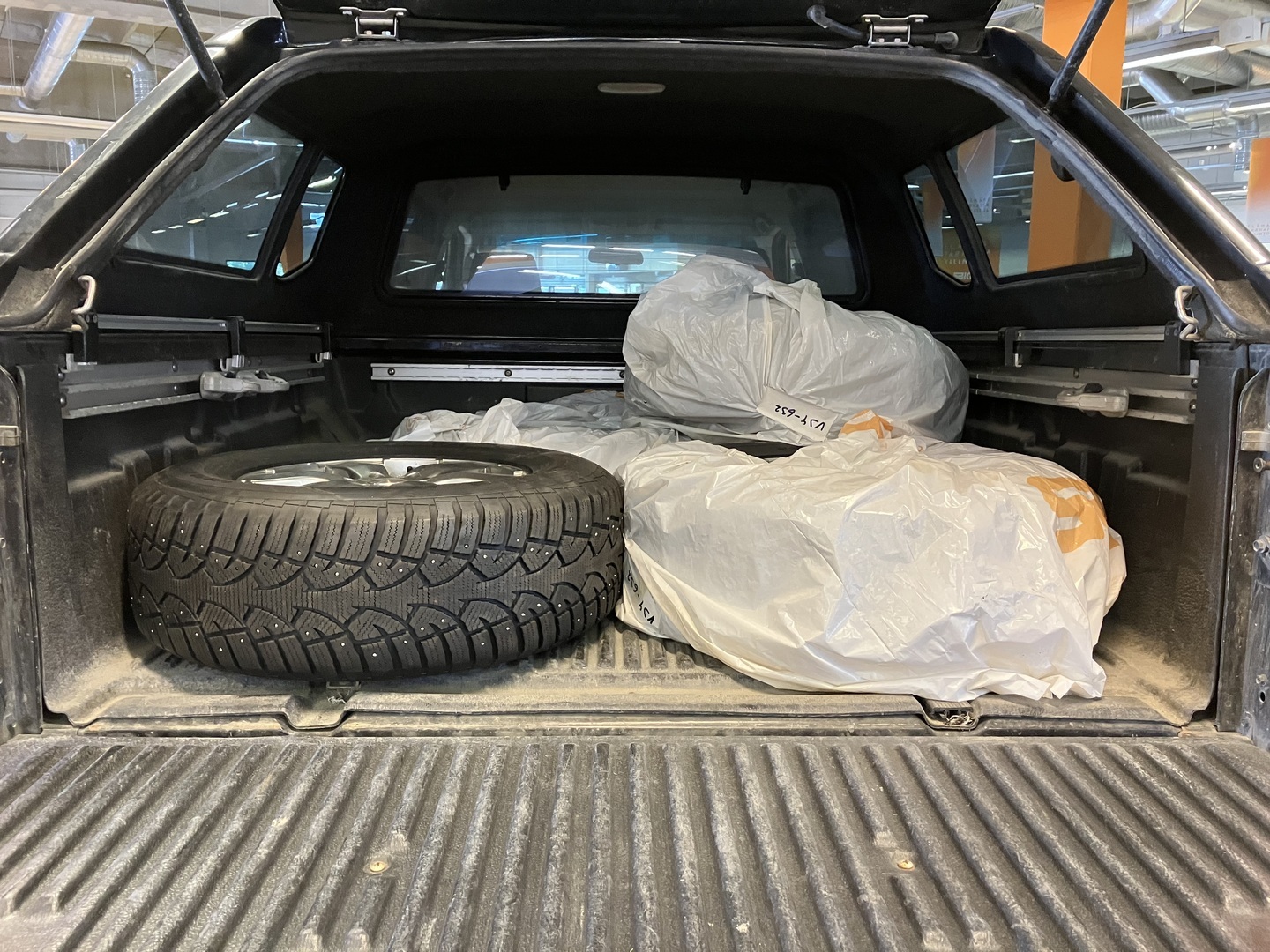 NISSAN Navara 2009