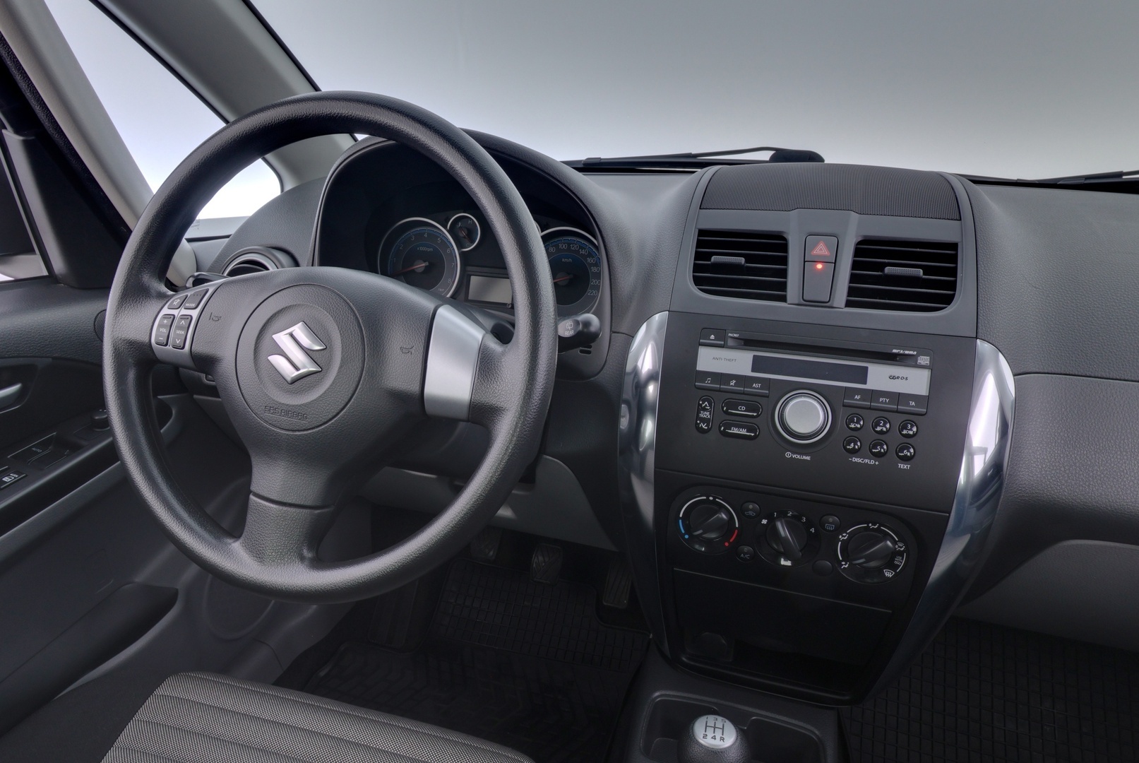 SUZUKI SX4 2011