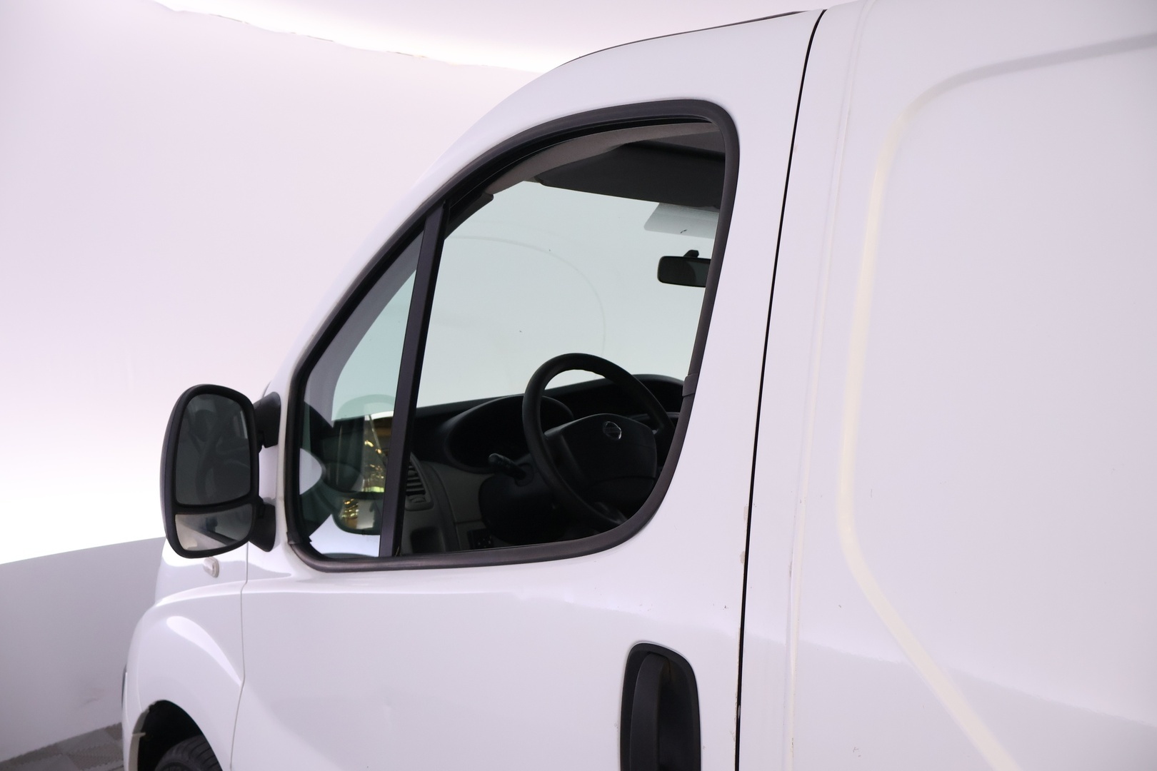 NISSAN Primastar 2011
