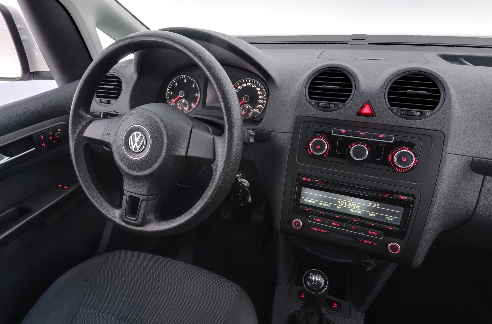 VOLKSWAGEN Caddy 2014