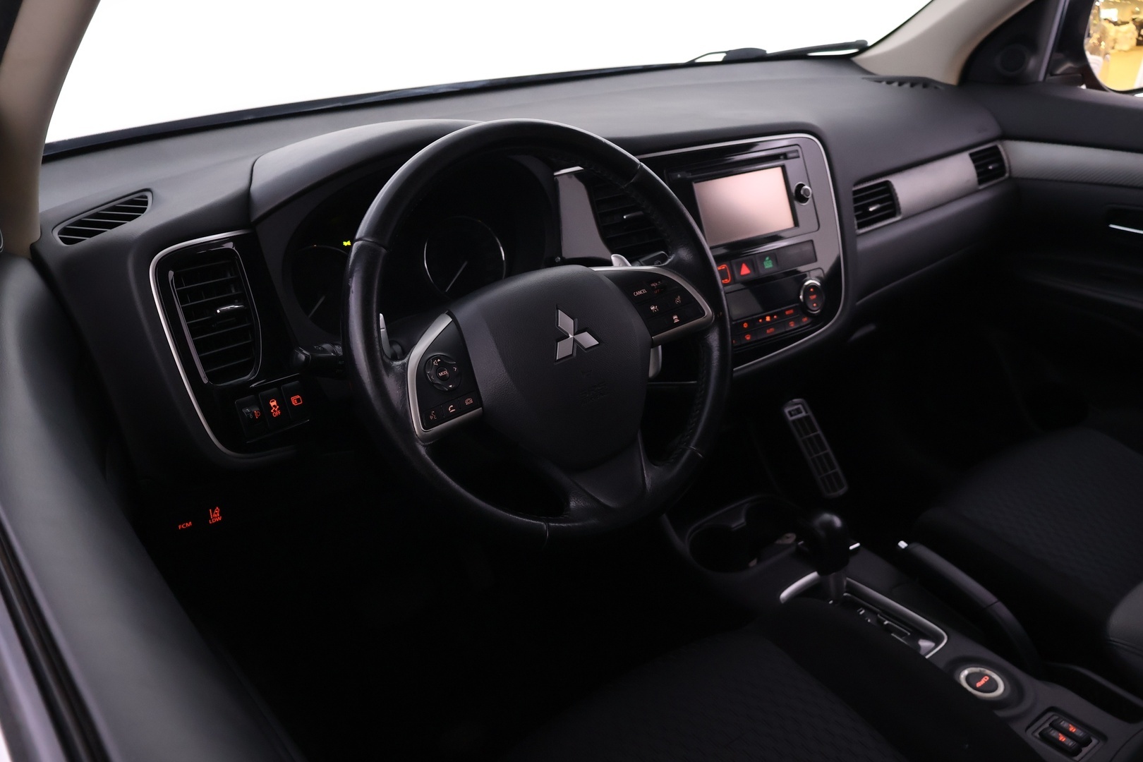 MITSUBISHI Outlander 2014