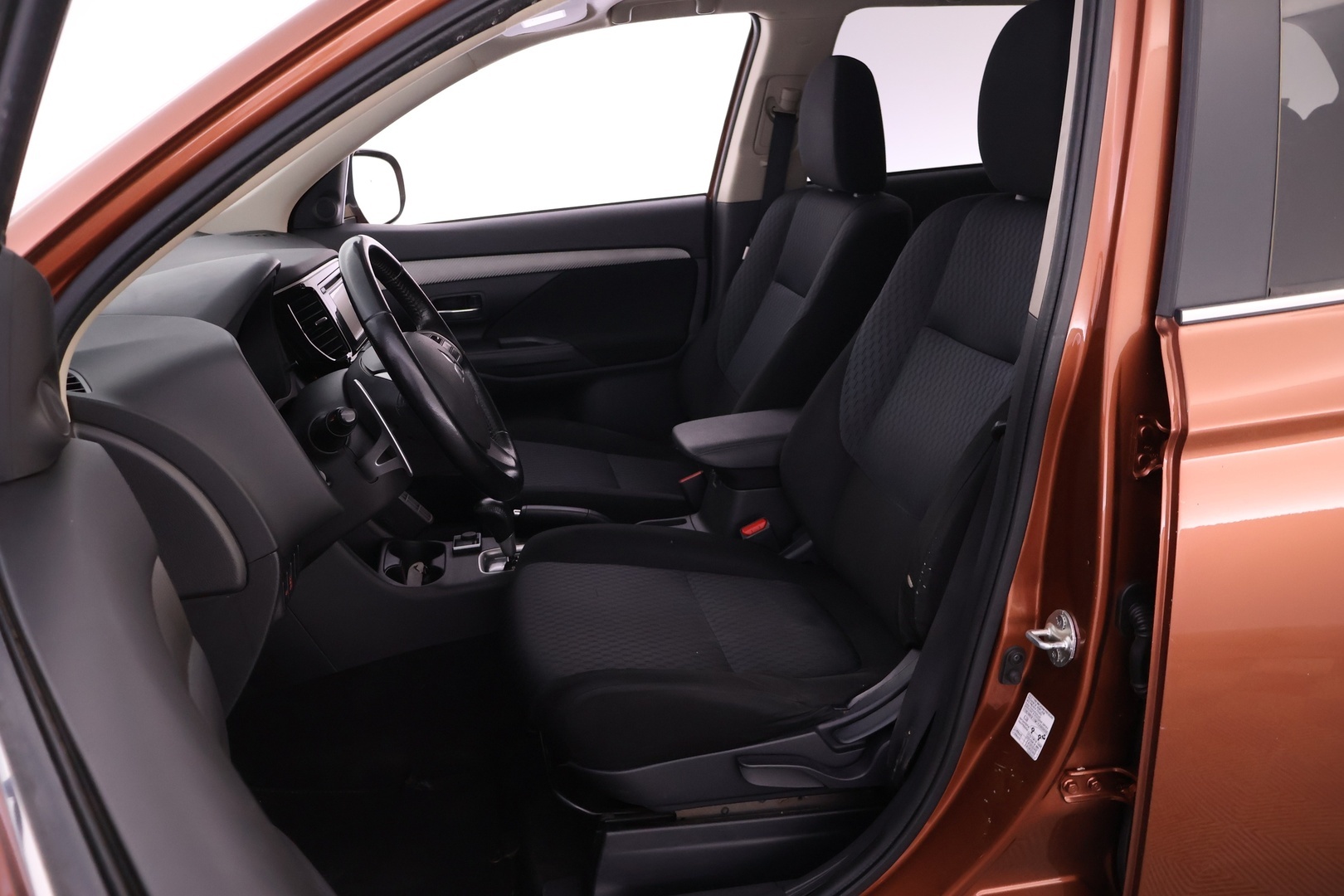 MITSUBISHI Outlander 2014
