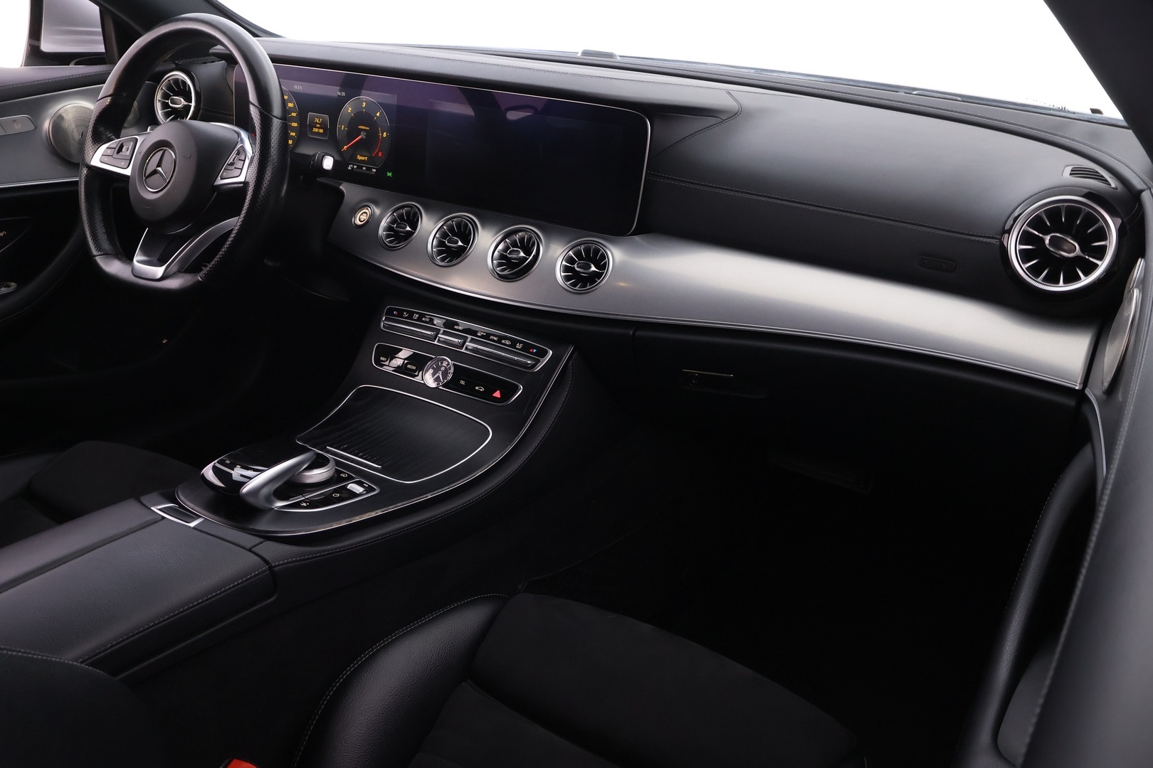 MERCEDES-BENZ E 2017