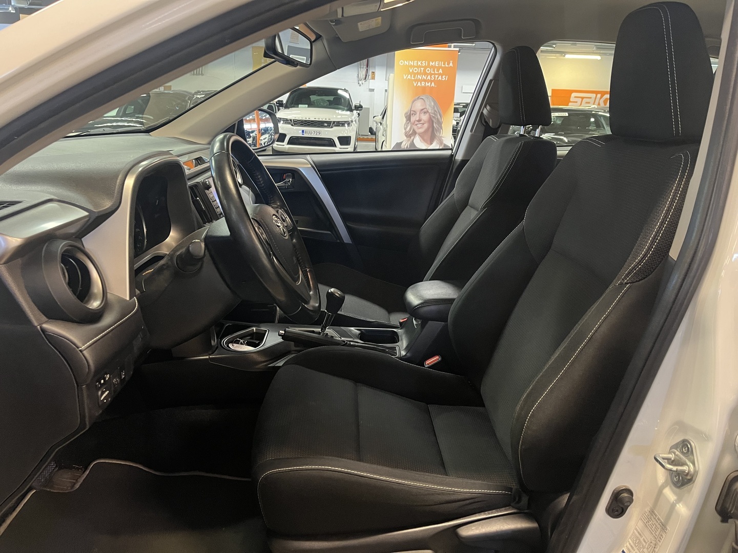 TOYOTA RAV4 2017