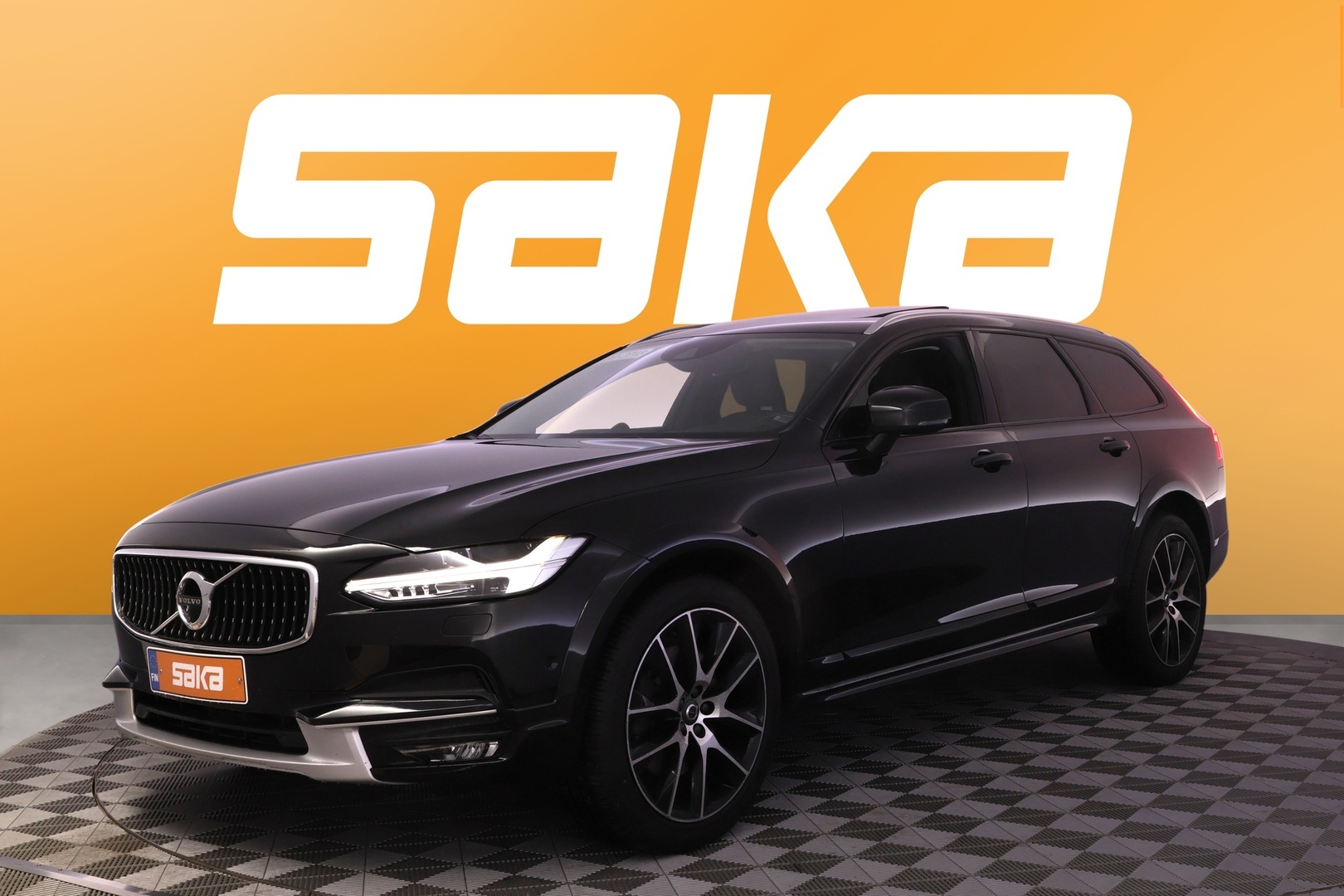 VOLVO V90 Cross Country 2017