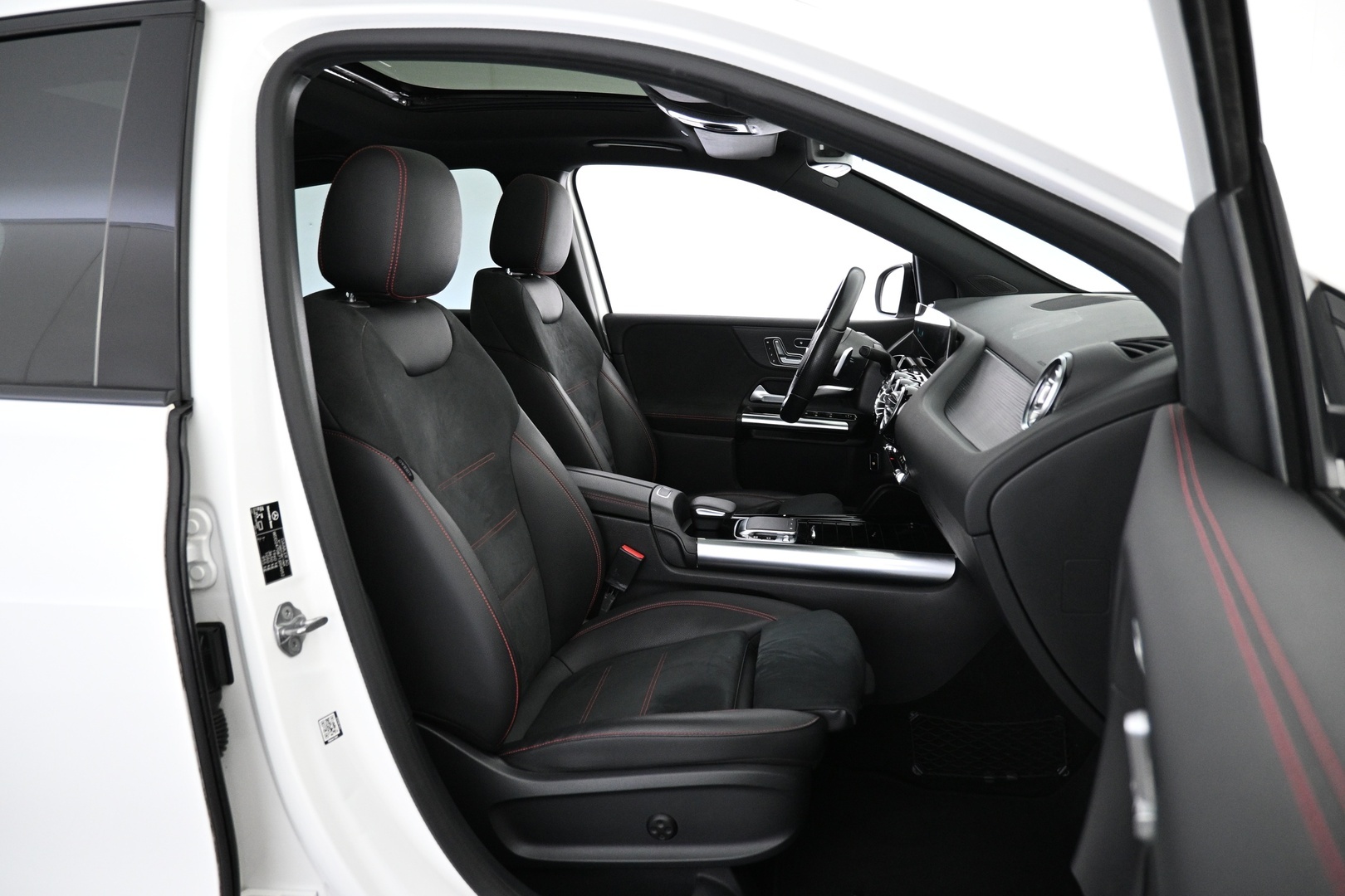 MERCEDES-BENZ B 2019