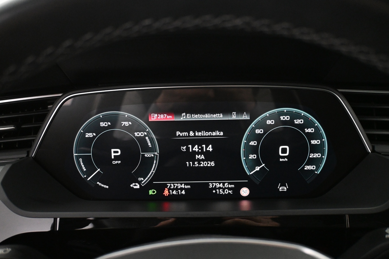 AUDI Q8 e-tron 2024
