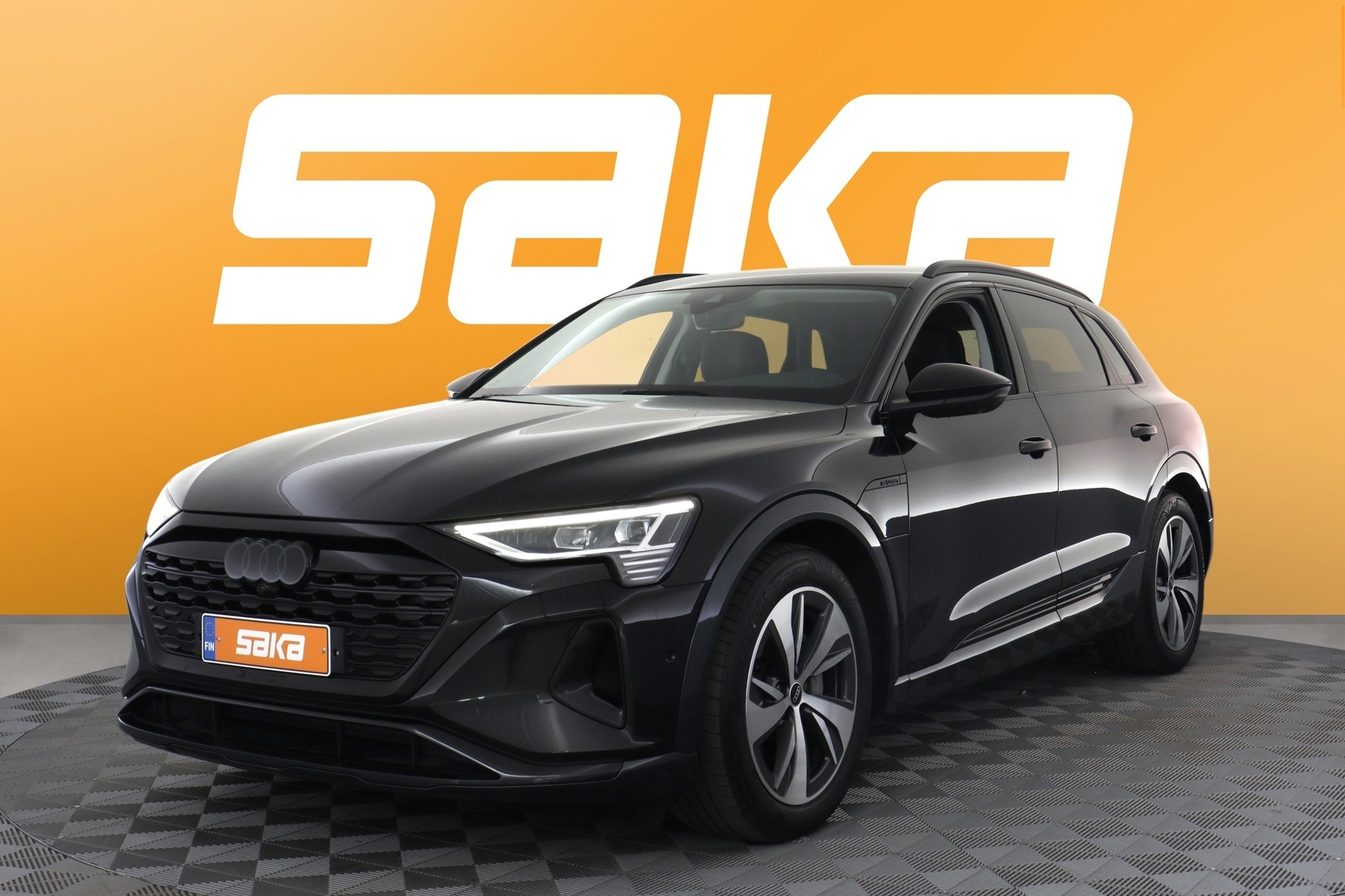 AUDI Q8 e-tron 2024
