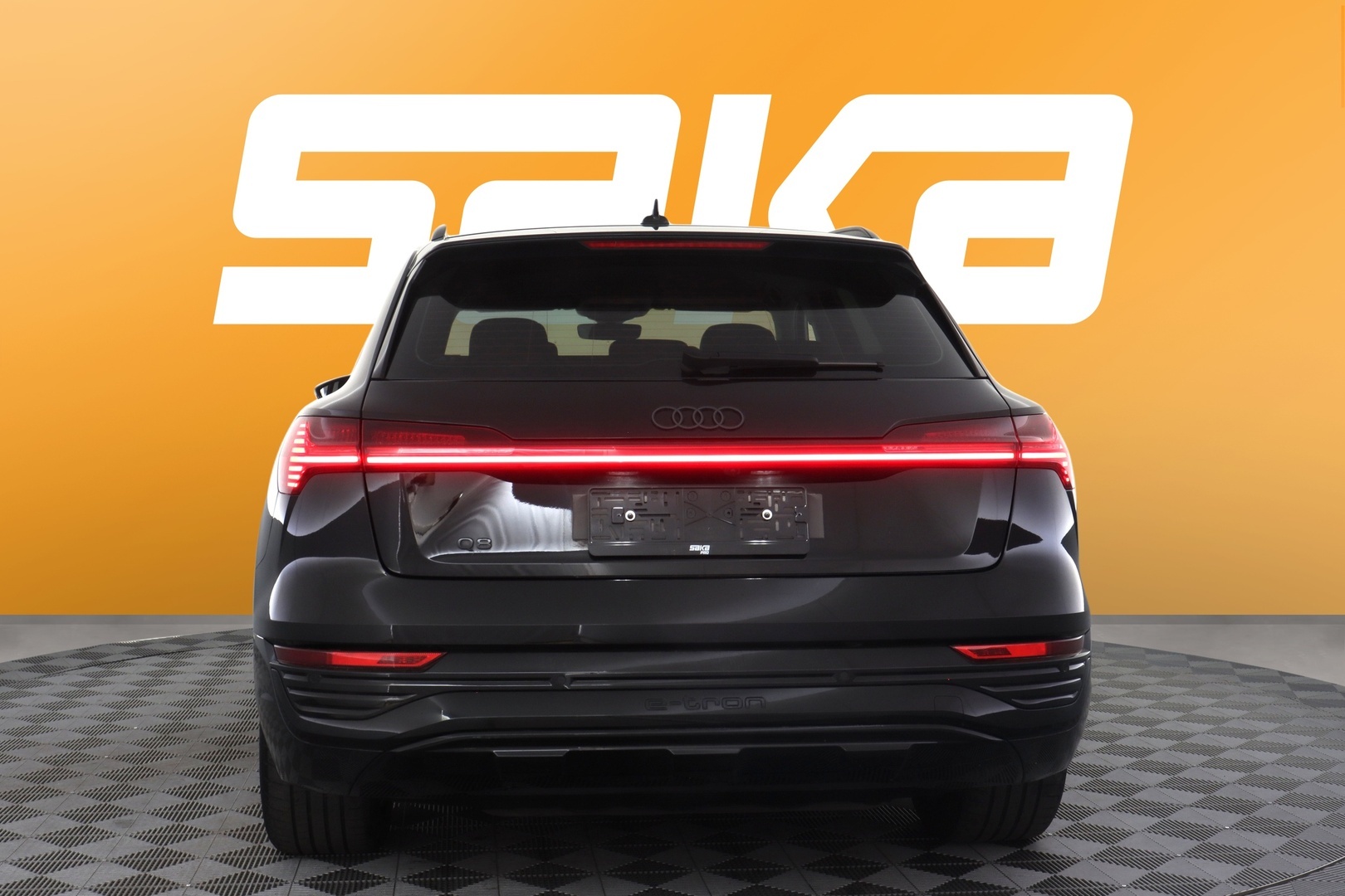AUDI Q8 e-tron 2024