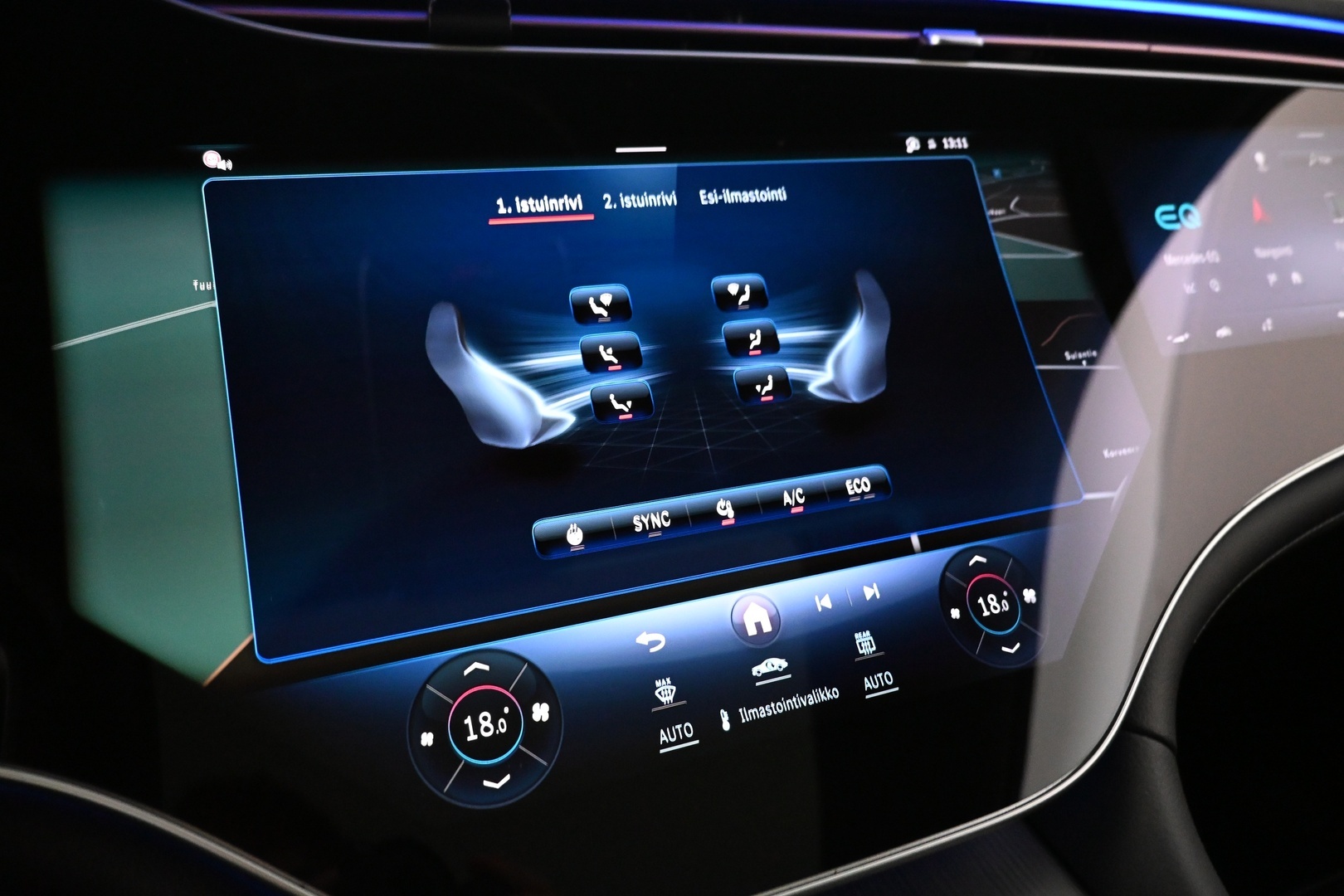MERCEDES-BENZ EQE SUV 2023