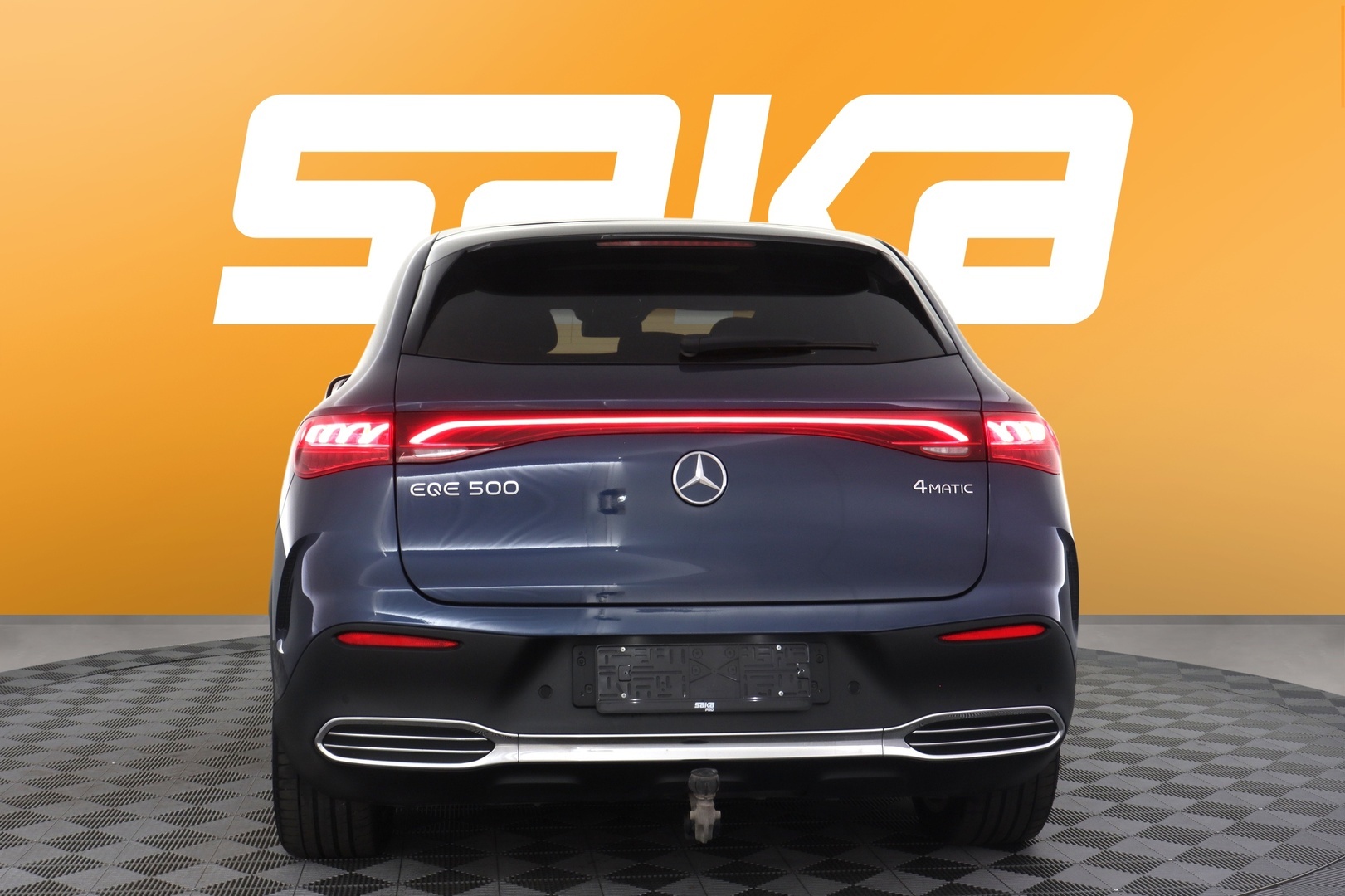 MERCEDES-BENZ EQE SUV 2023