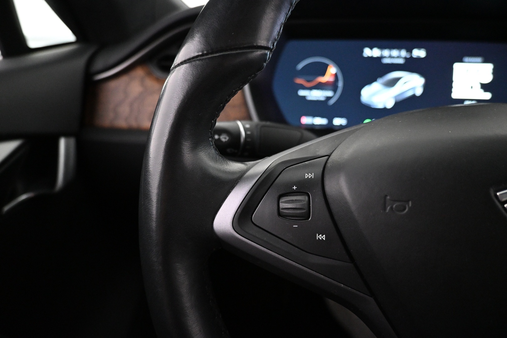 TESLA Model S 2020