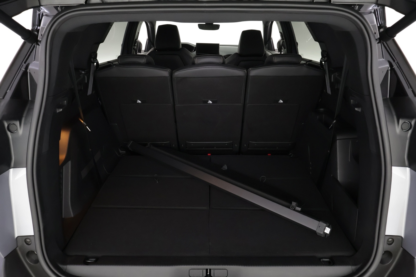 PEUGEOT 5008 2024