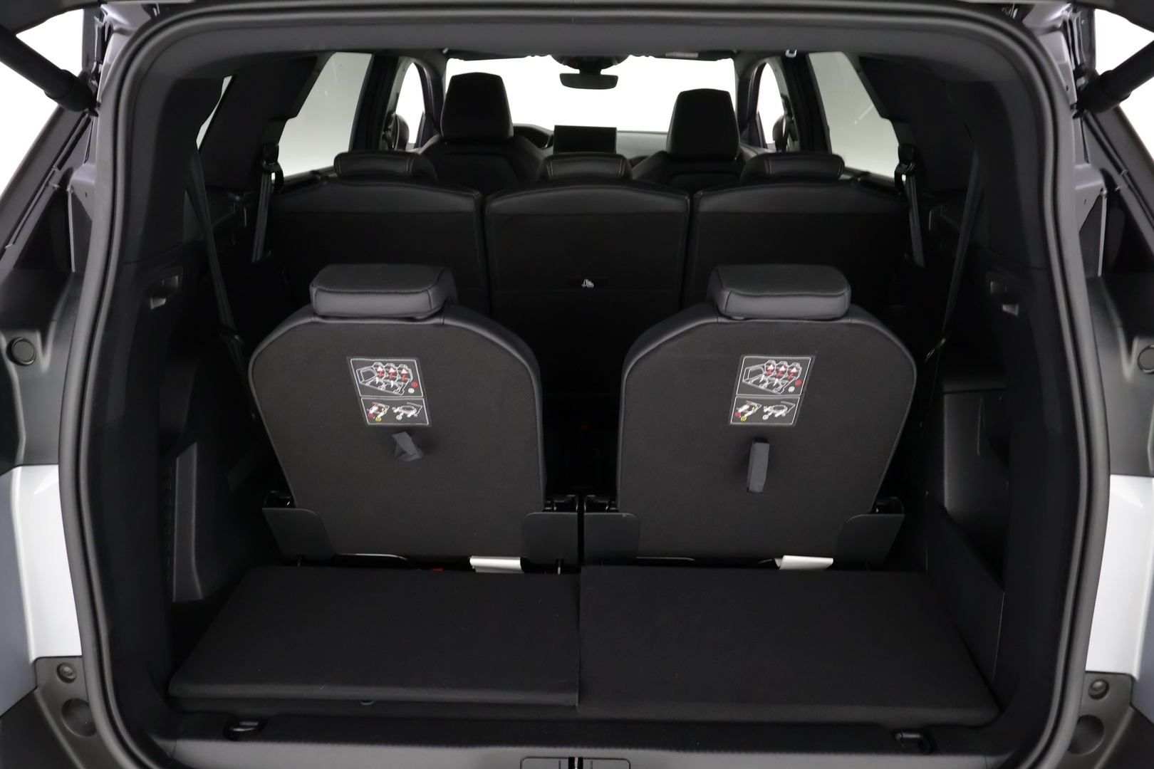 PEUGEOT 5008 2024