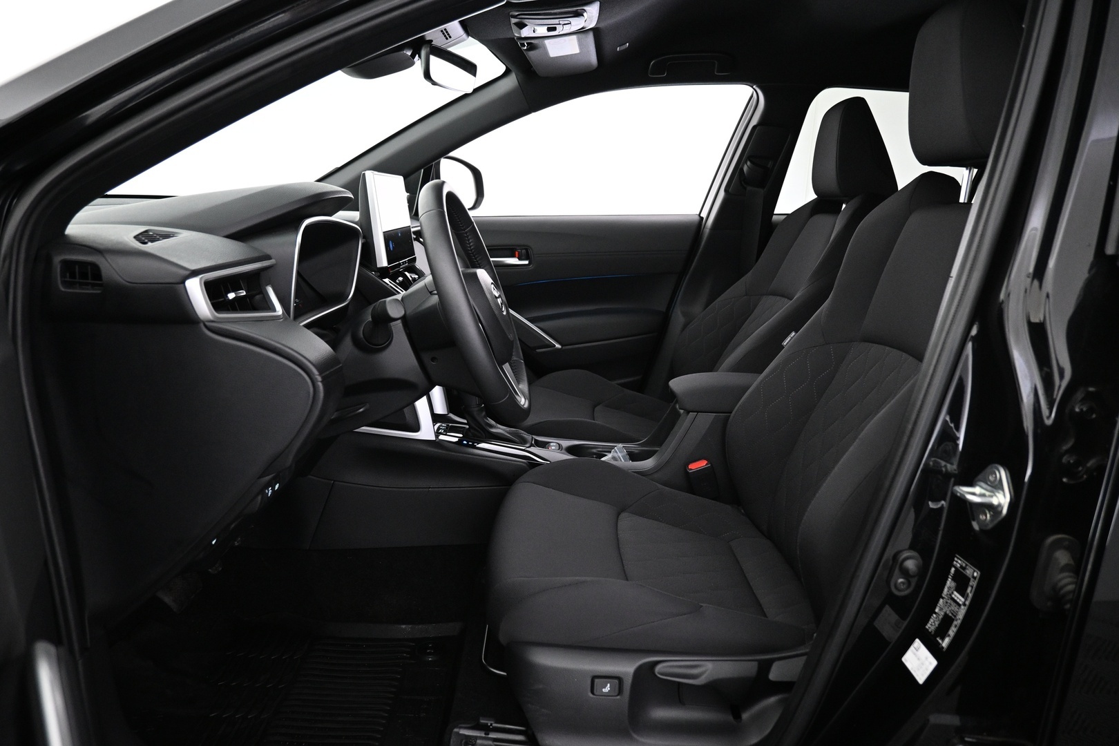 TOYOTA Corolla Cross 2024