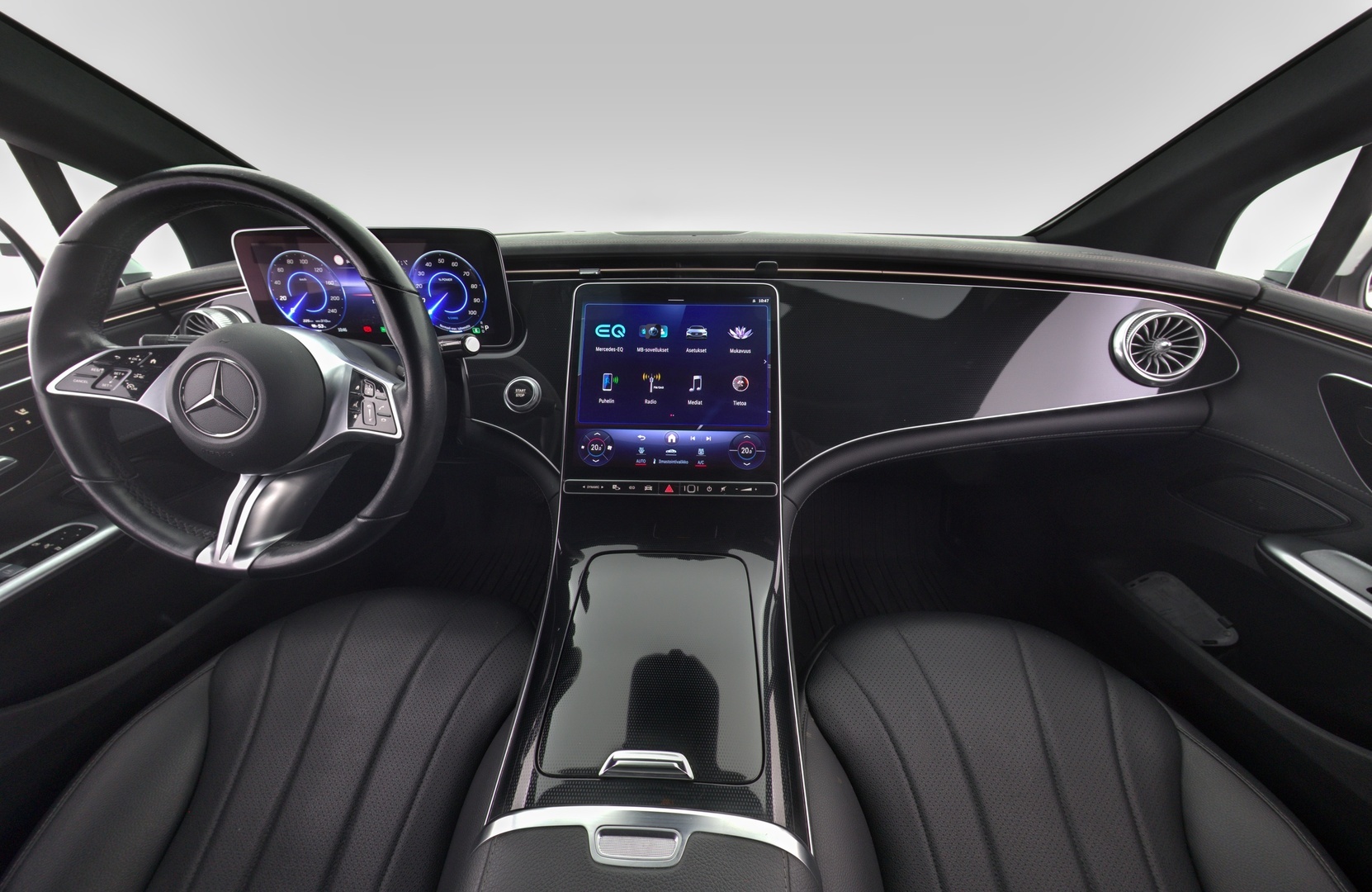 MERCEDES-BENZ EQE 2023