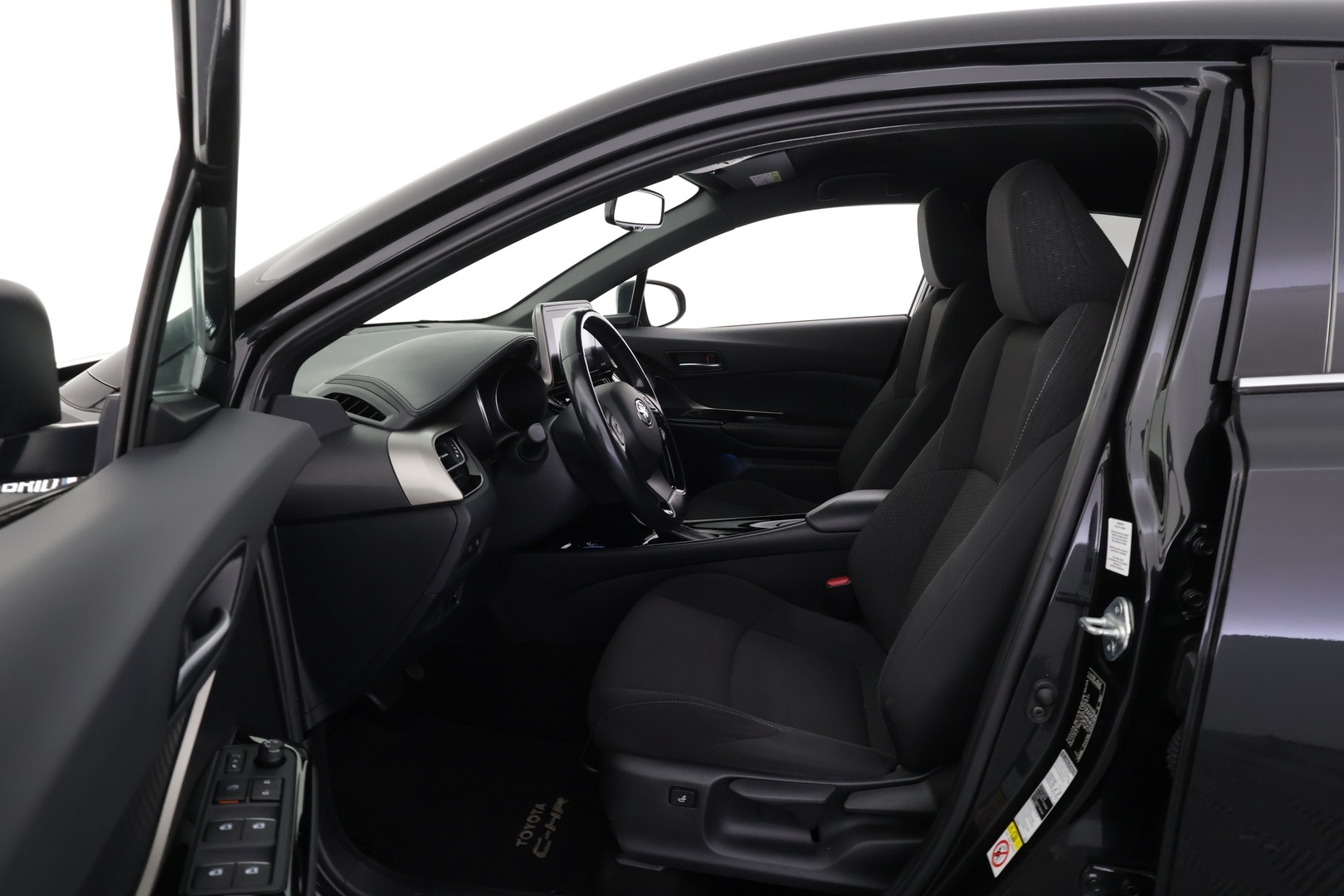 TOYOTA C-HR 2018