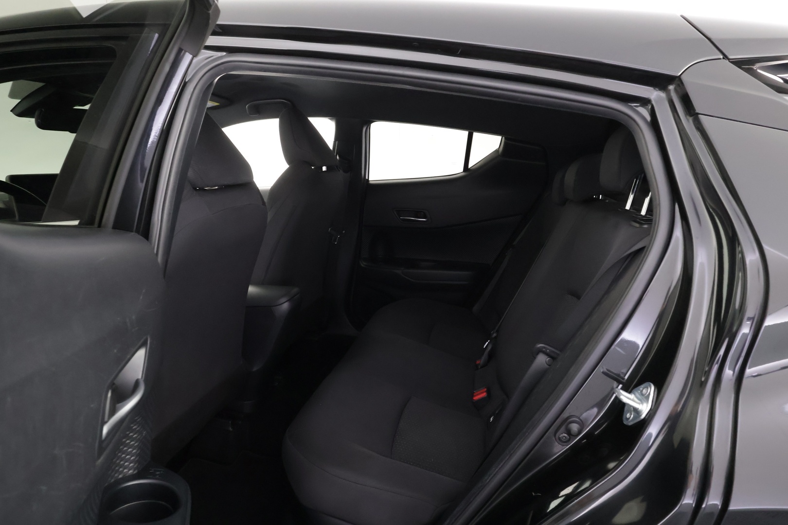 TOYOTA C-HR 2018