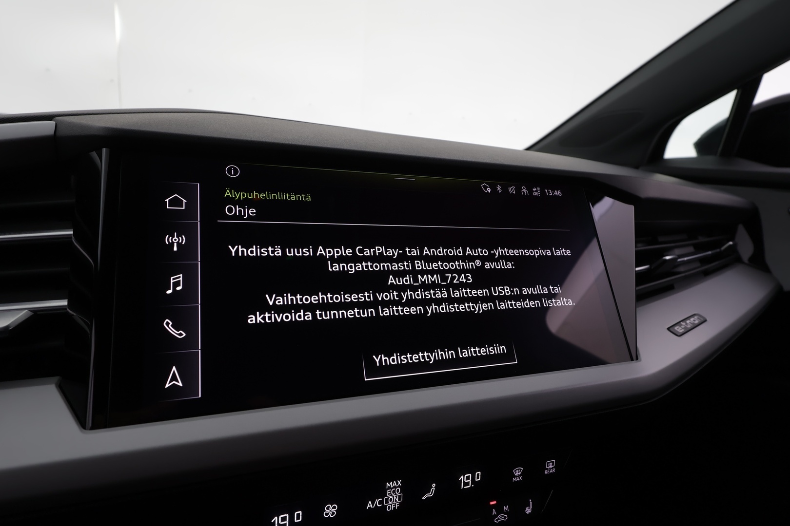 AUDI Q4 e-tron 2023