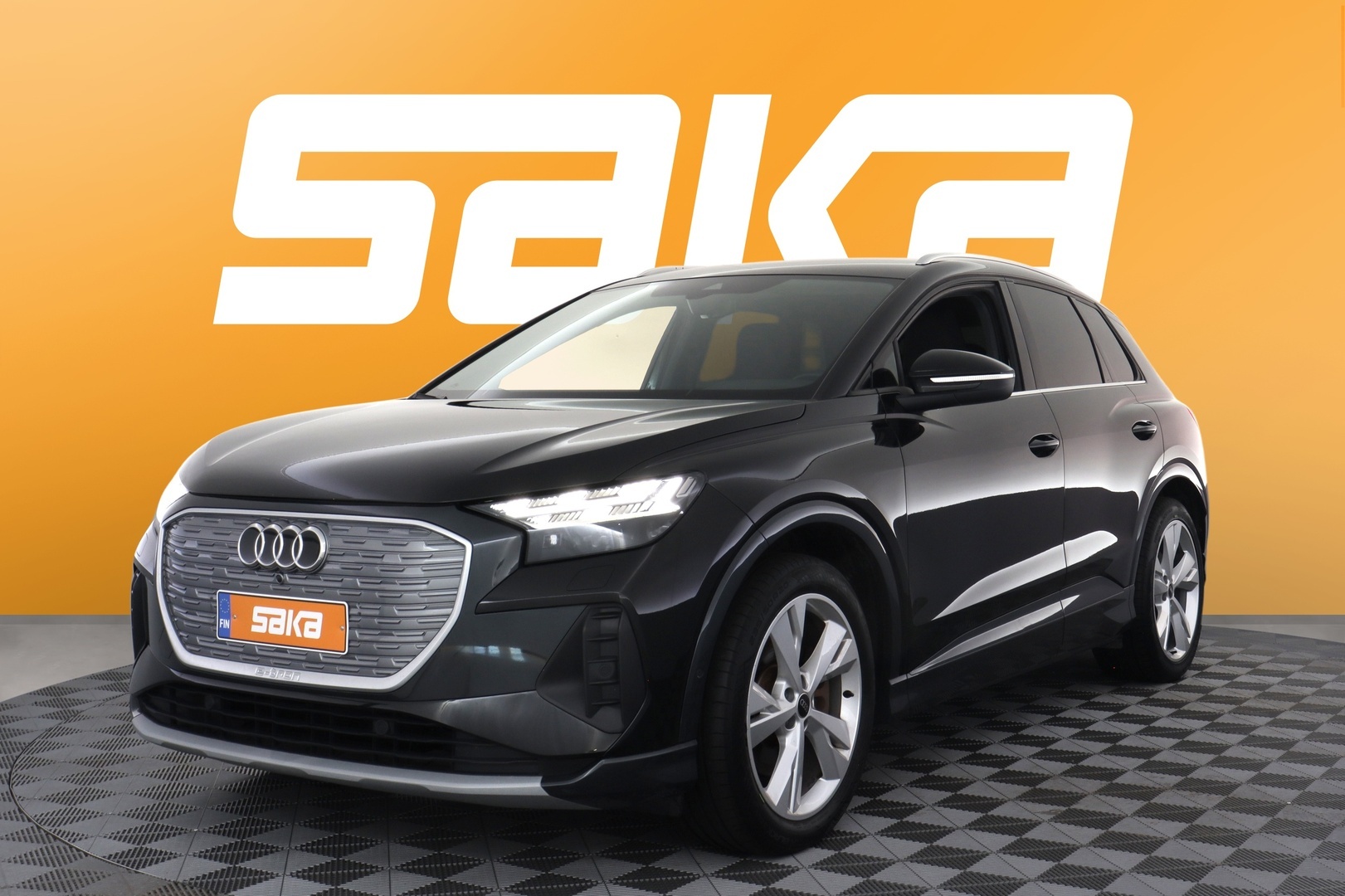 AUDI Q4 e-tron 2023
