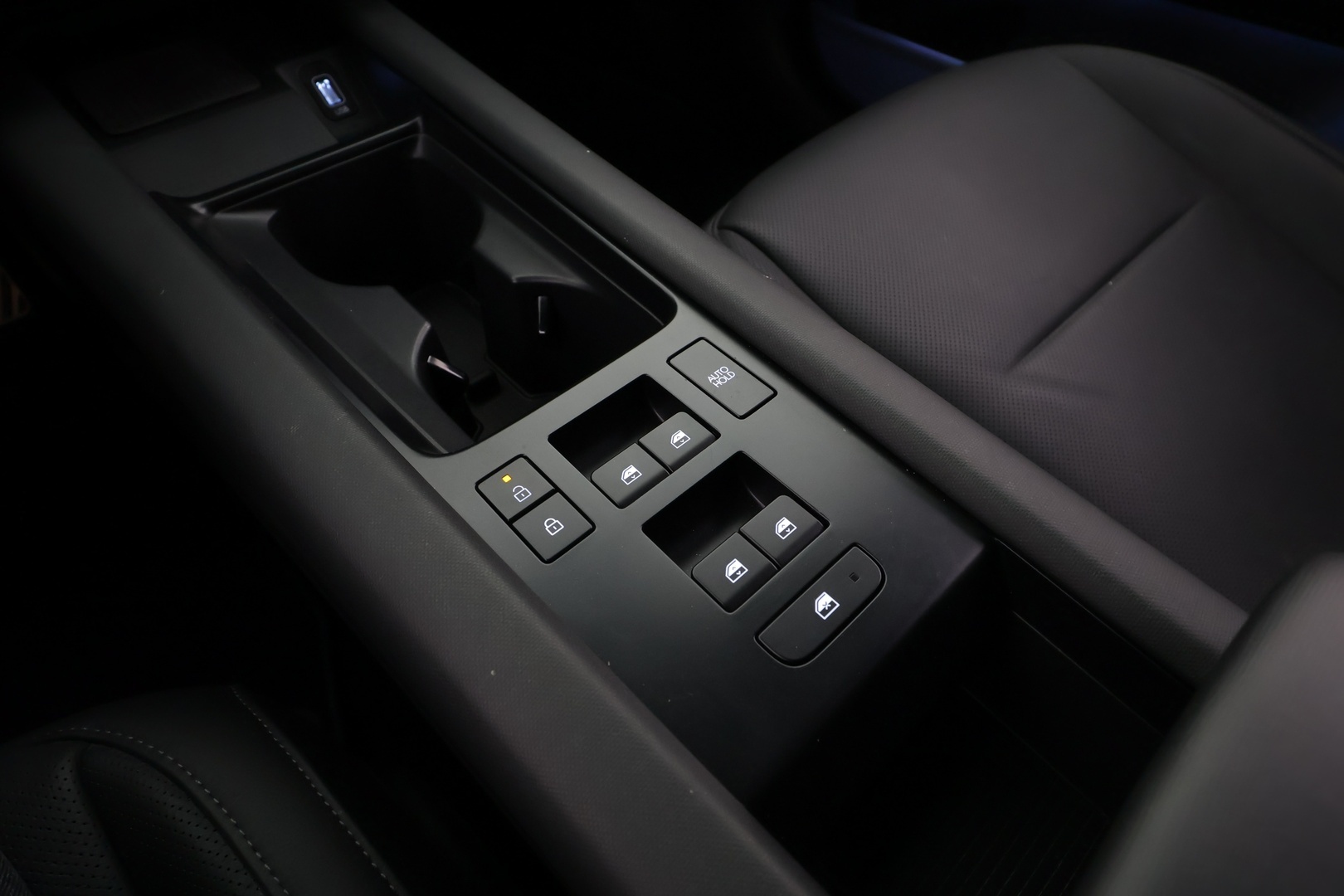 HYUNDAI IONIQ 6 2024