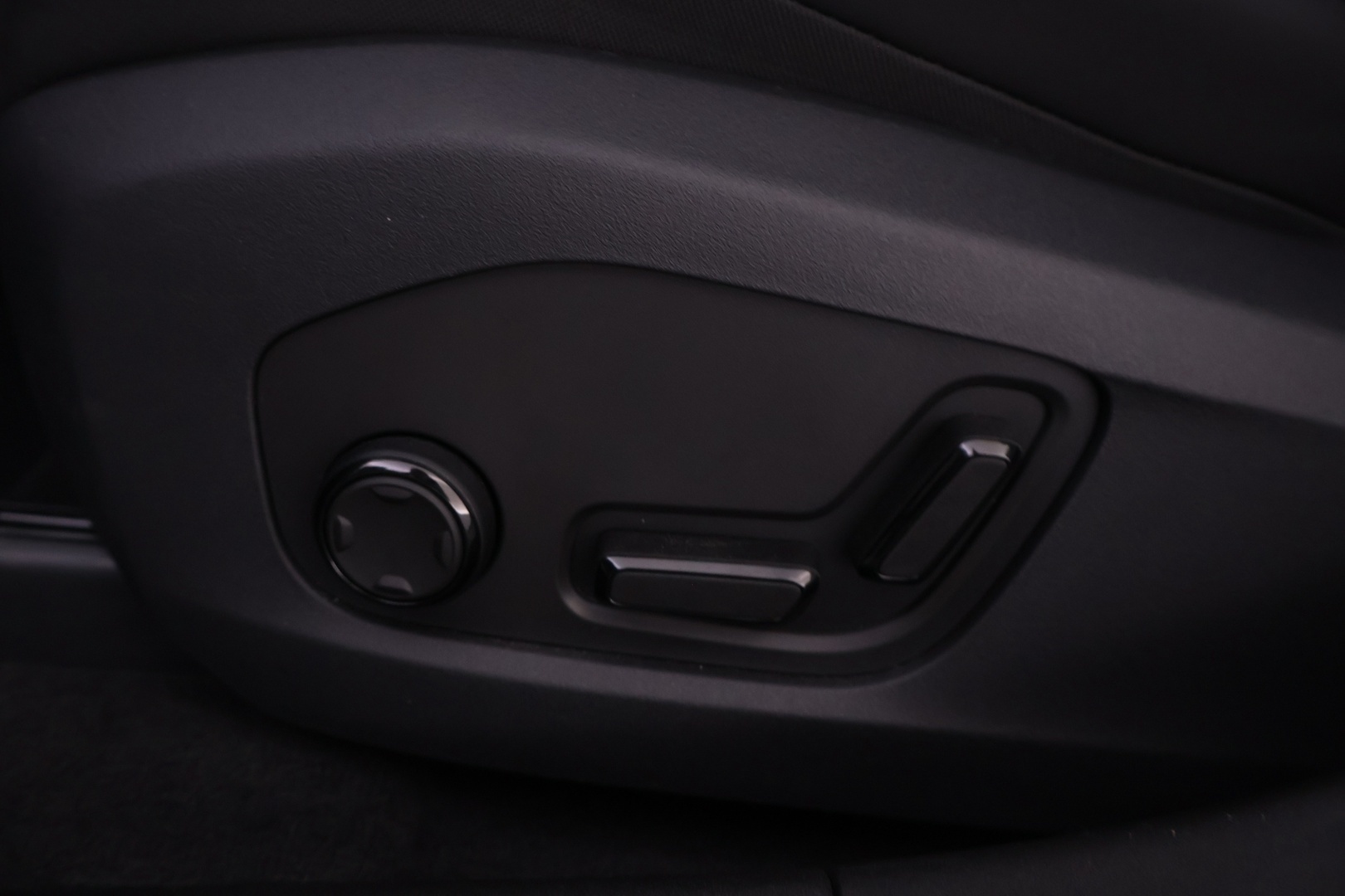 POLESTAR 4 2026