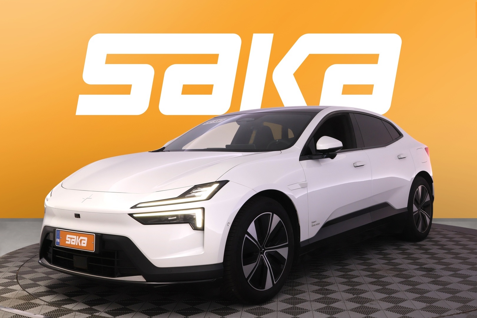 POLESTAR 4 2026