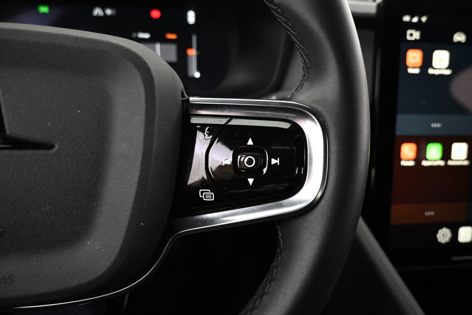 POLESTAR 2 2023