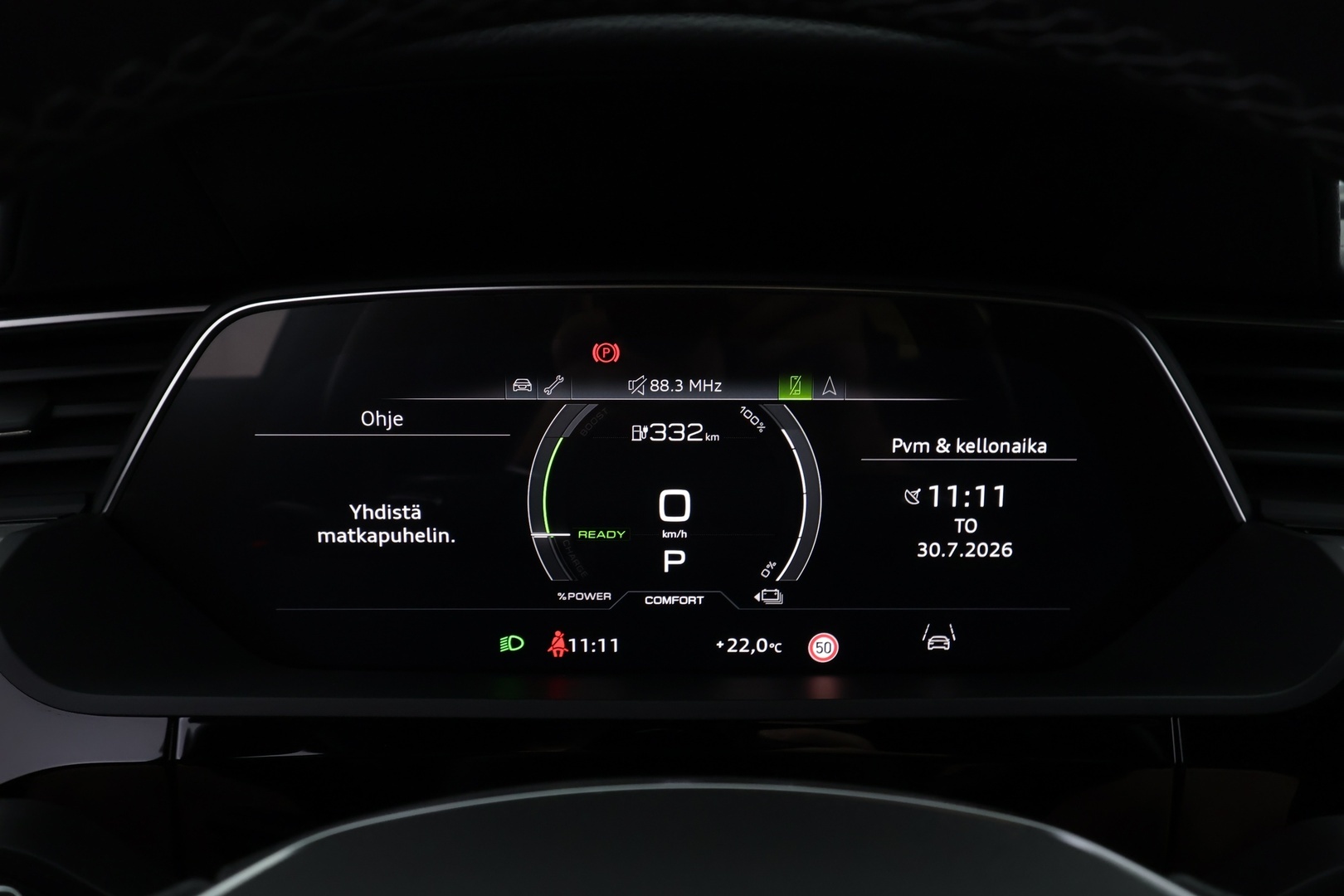 AUDI e-tron 2022