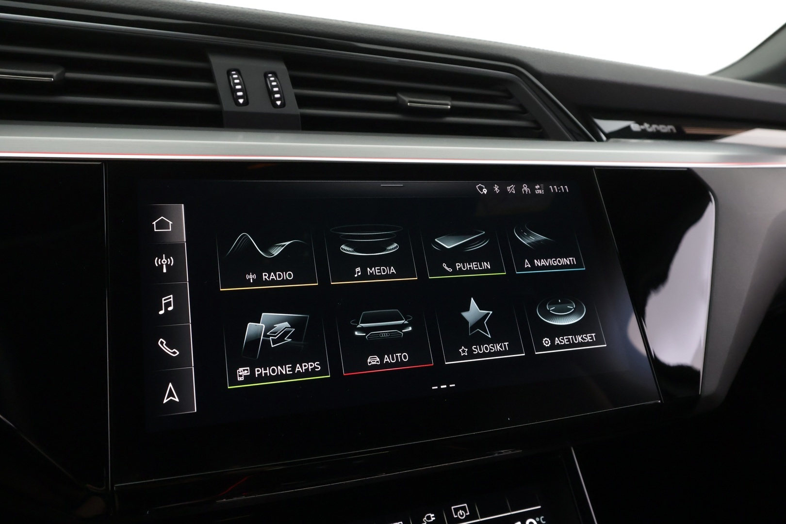 AUDI e-tron 2022