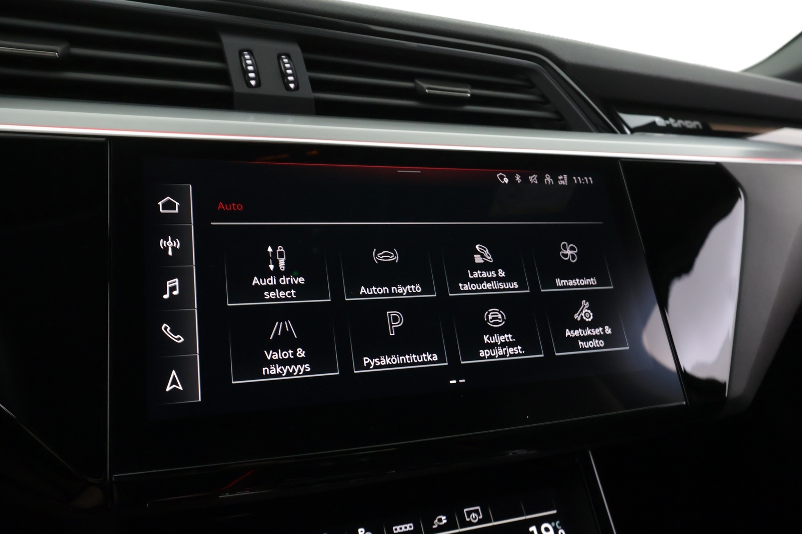 AUDI e-tron 2022