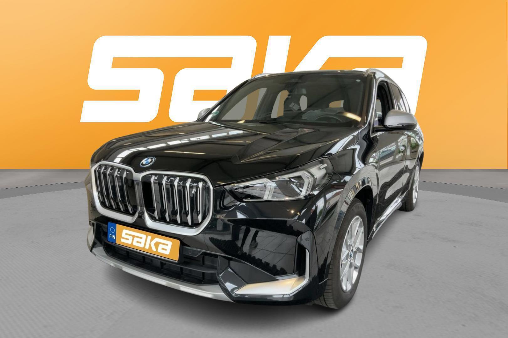 BMW iX1 2023