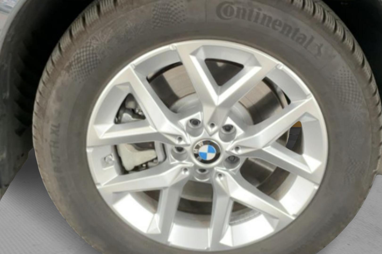 BMW iX1 2023