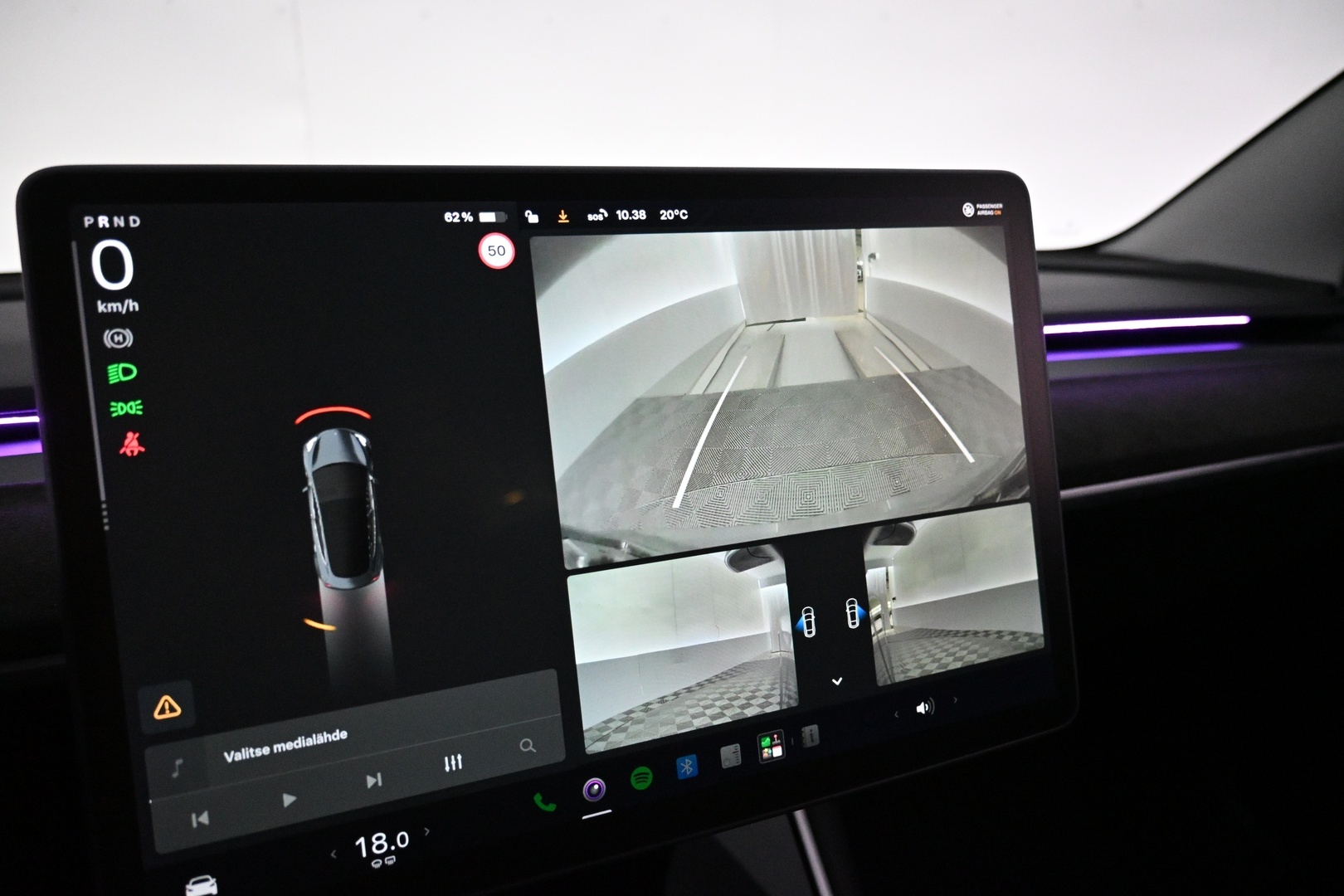TESLA Model 3 2020