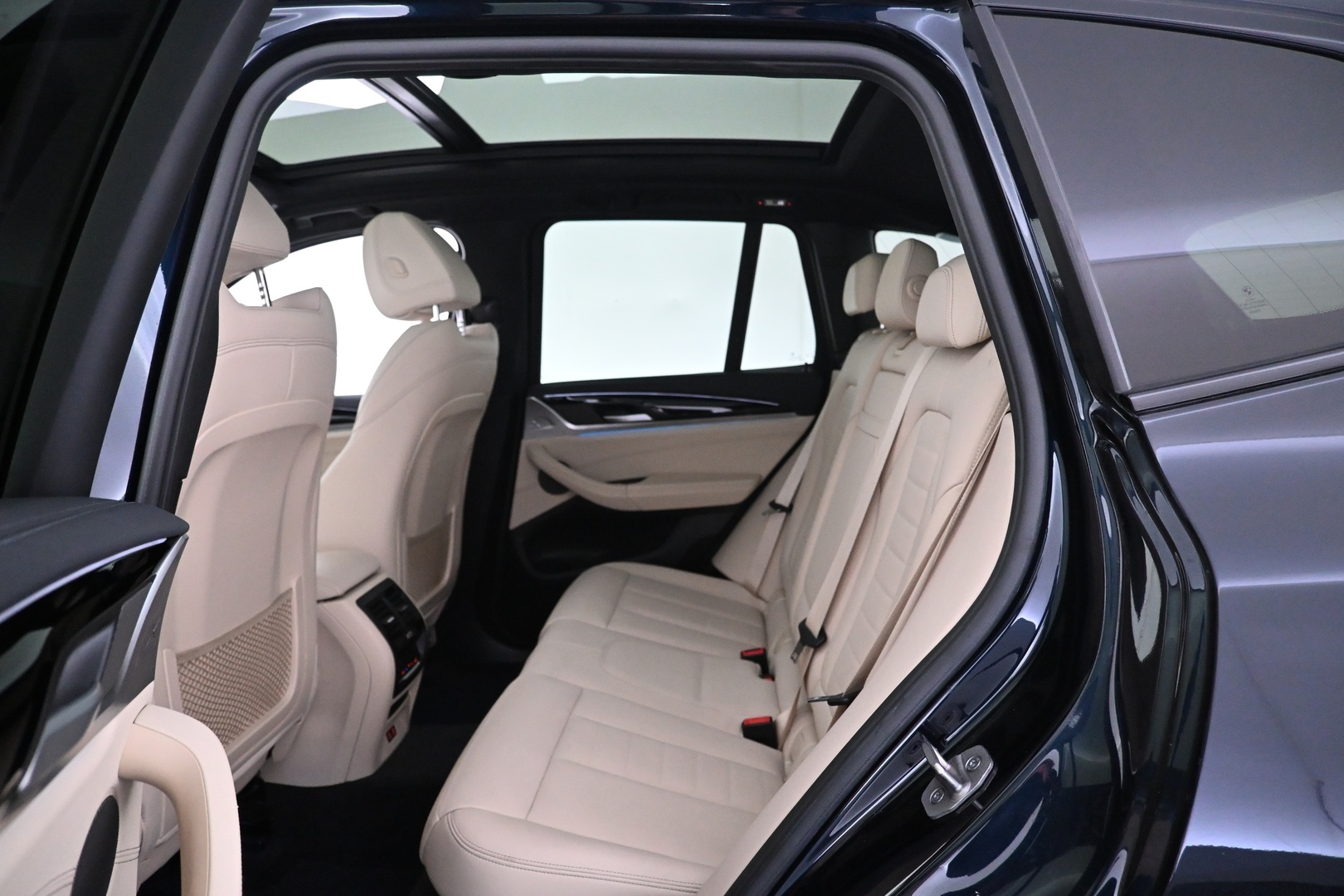 BMW iX3 2021