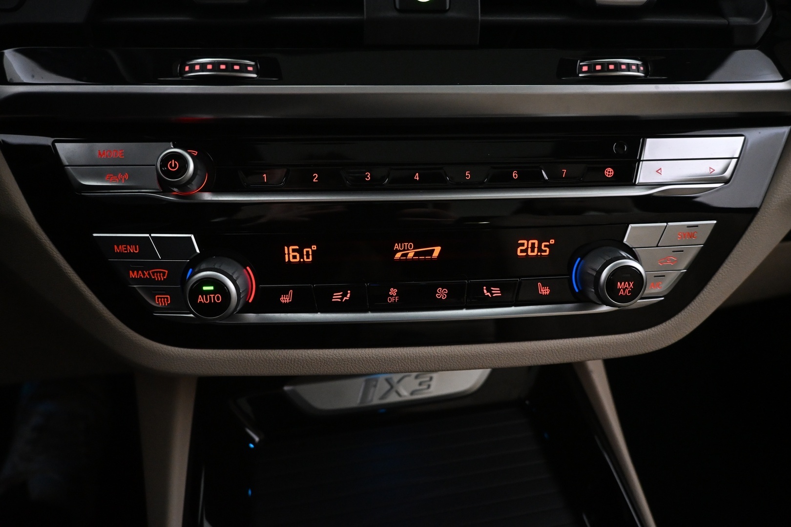 BMW iX3 2021