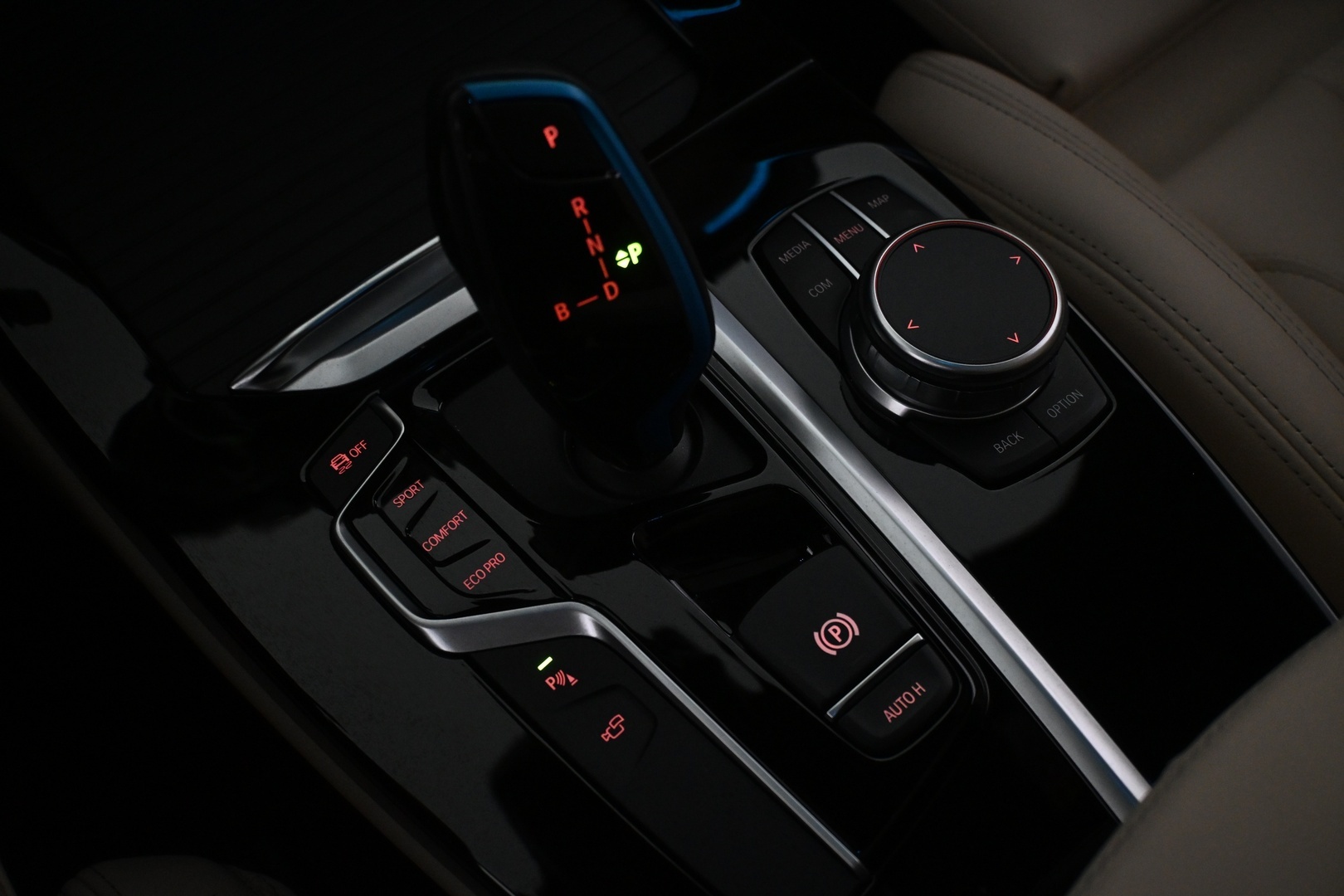BMW iX3 2021