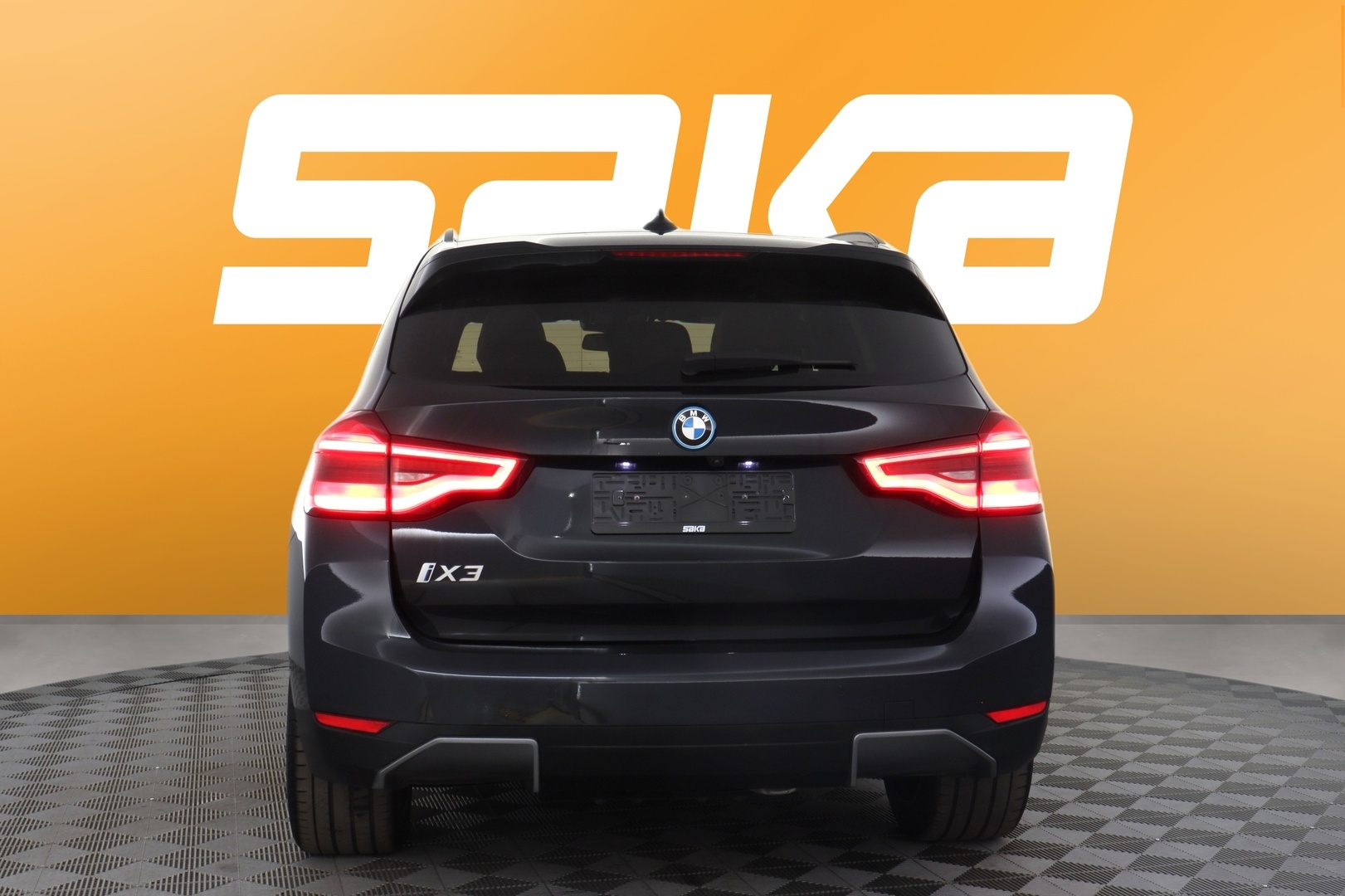 BMW iX3 2021