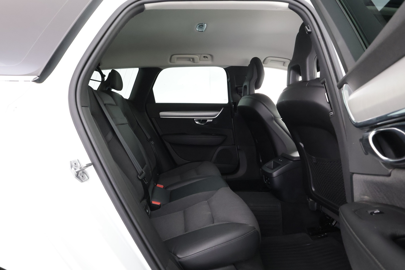 VOLVO V90 2018