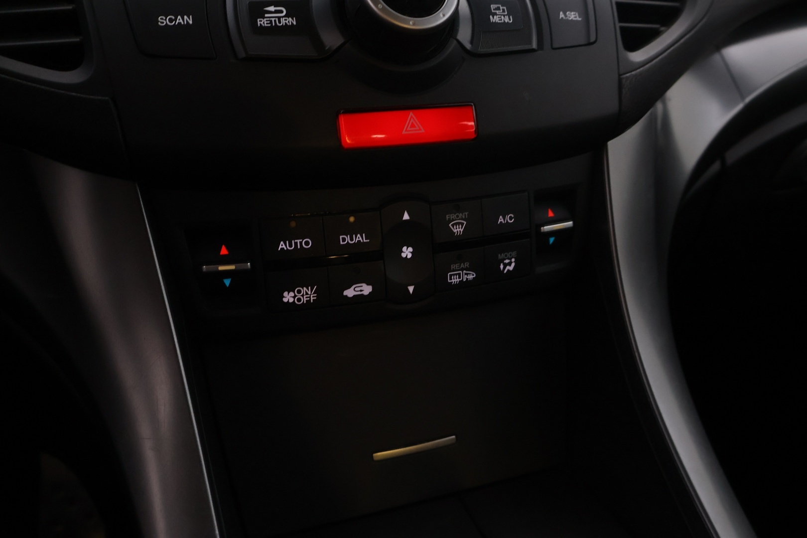 HONDA Accord 2011