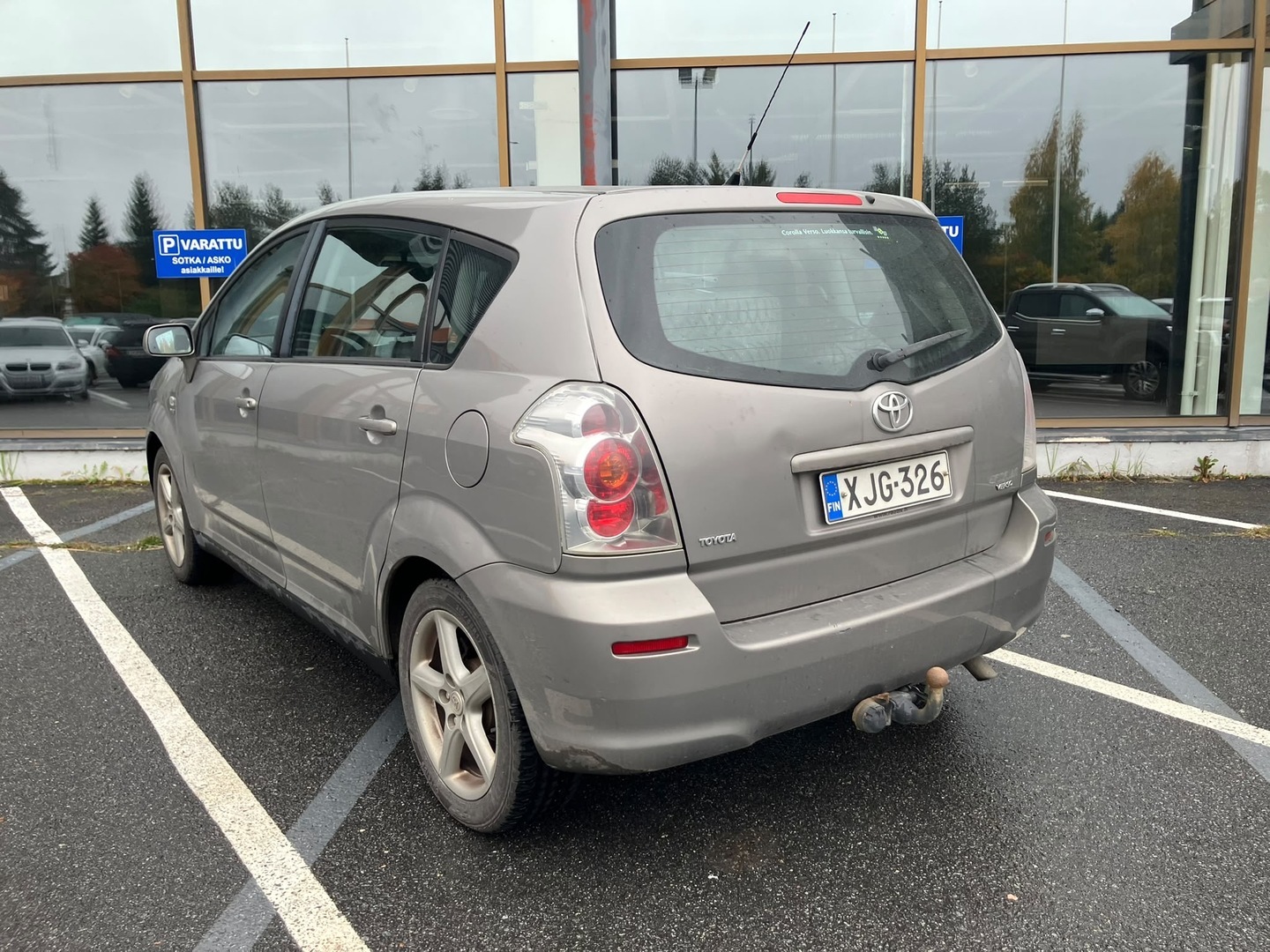 TOYOTA Corolla Verso 2005