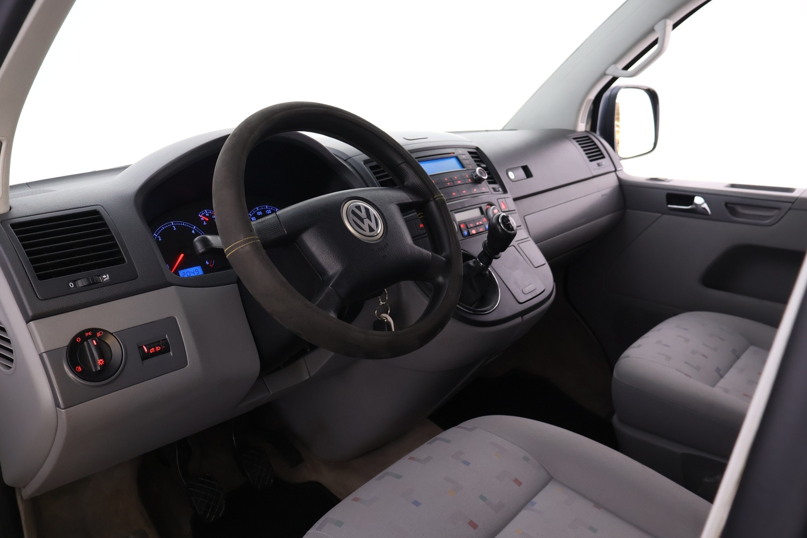 VOLKSWAGEN Multivan 2004