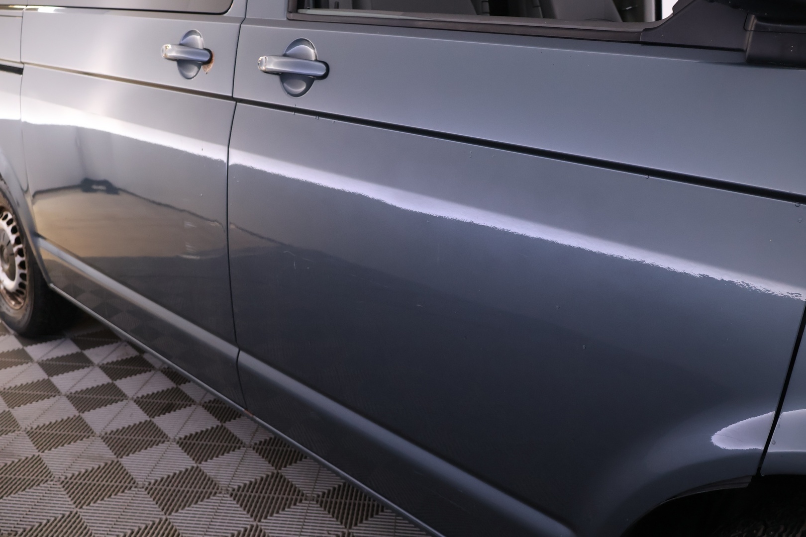 VOLKSWAGEN Multivan 2004