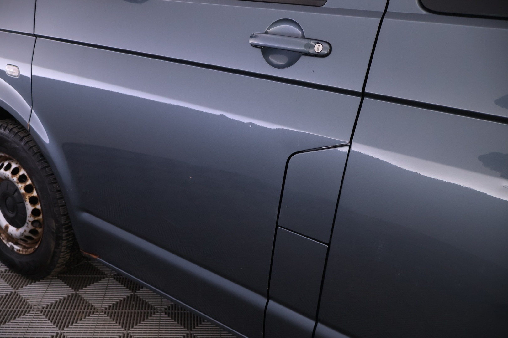 VOLKSWAGEN Multivan 2004