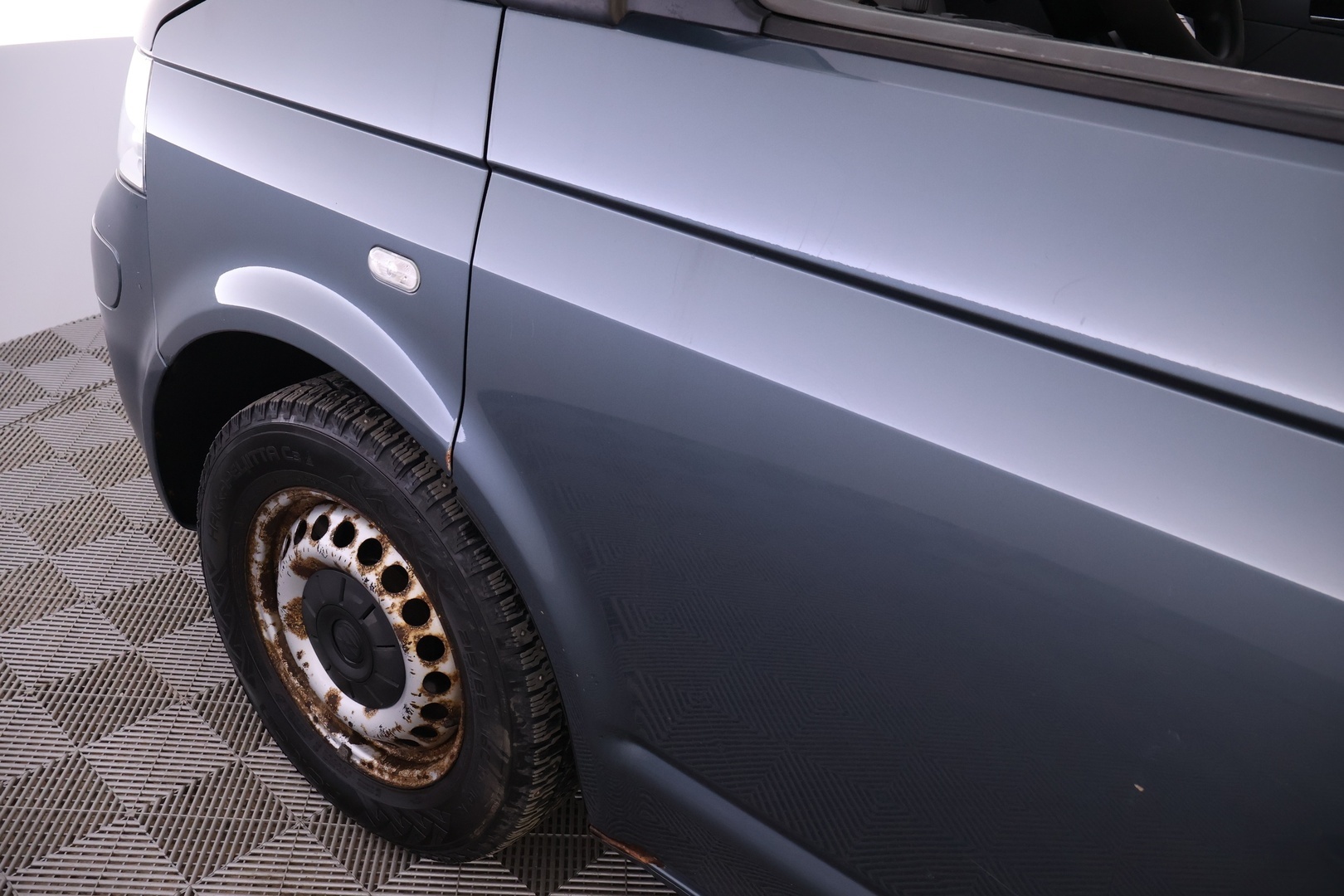 VOLKSWAGEN Multivan 2004