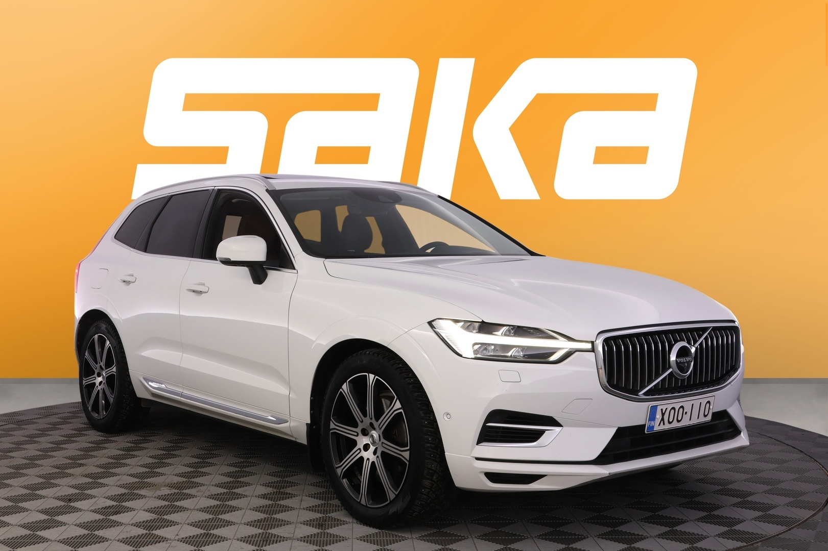 VOLVO XC60 2018
