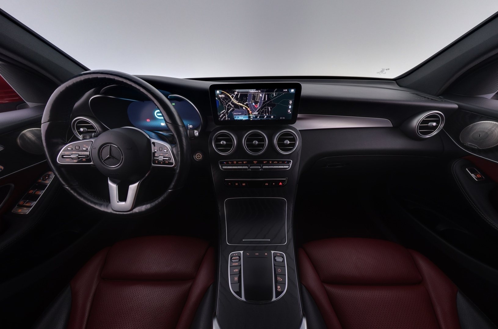 MERCEDES-BENZ GLC 2021