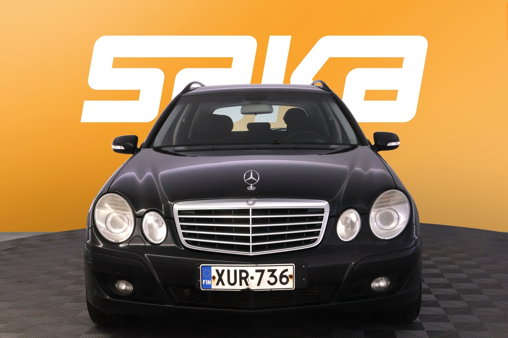 MERCEDES-BENZ E 2009