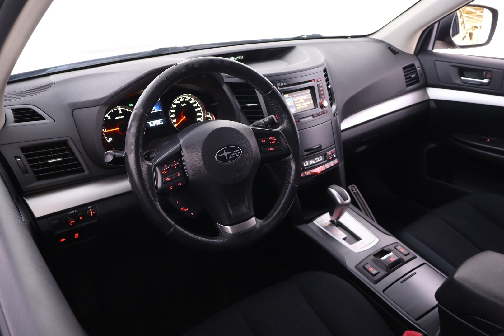 SUBARU Outback 2014